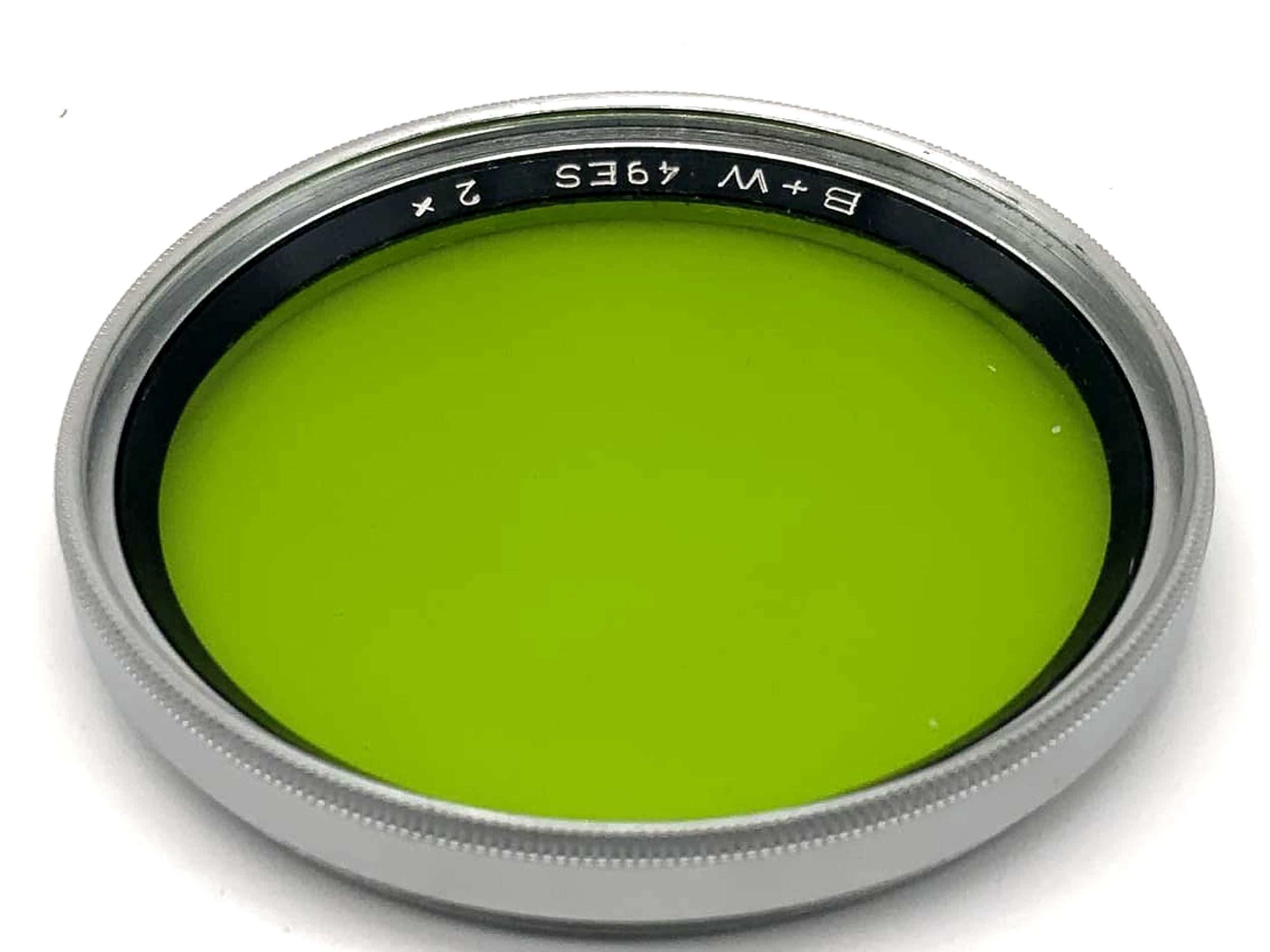 B+W Color Filter 49mm Filter Green 49ES 2x Circular Filter Thread