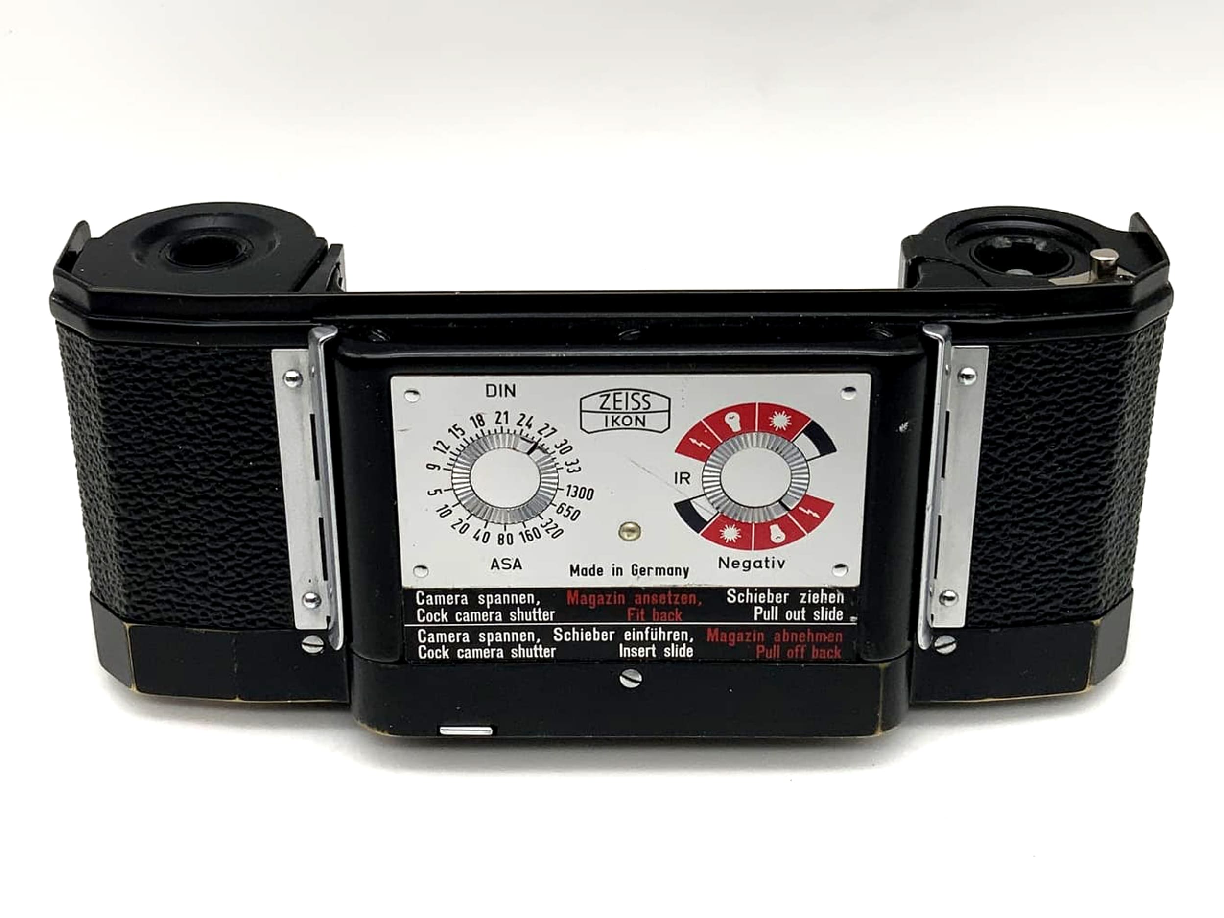 Zeiss Ikon interchangeable magazine 200302 black backplate for Contaflex