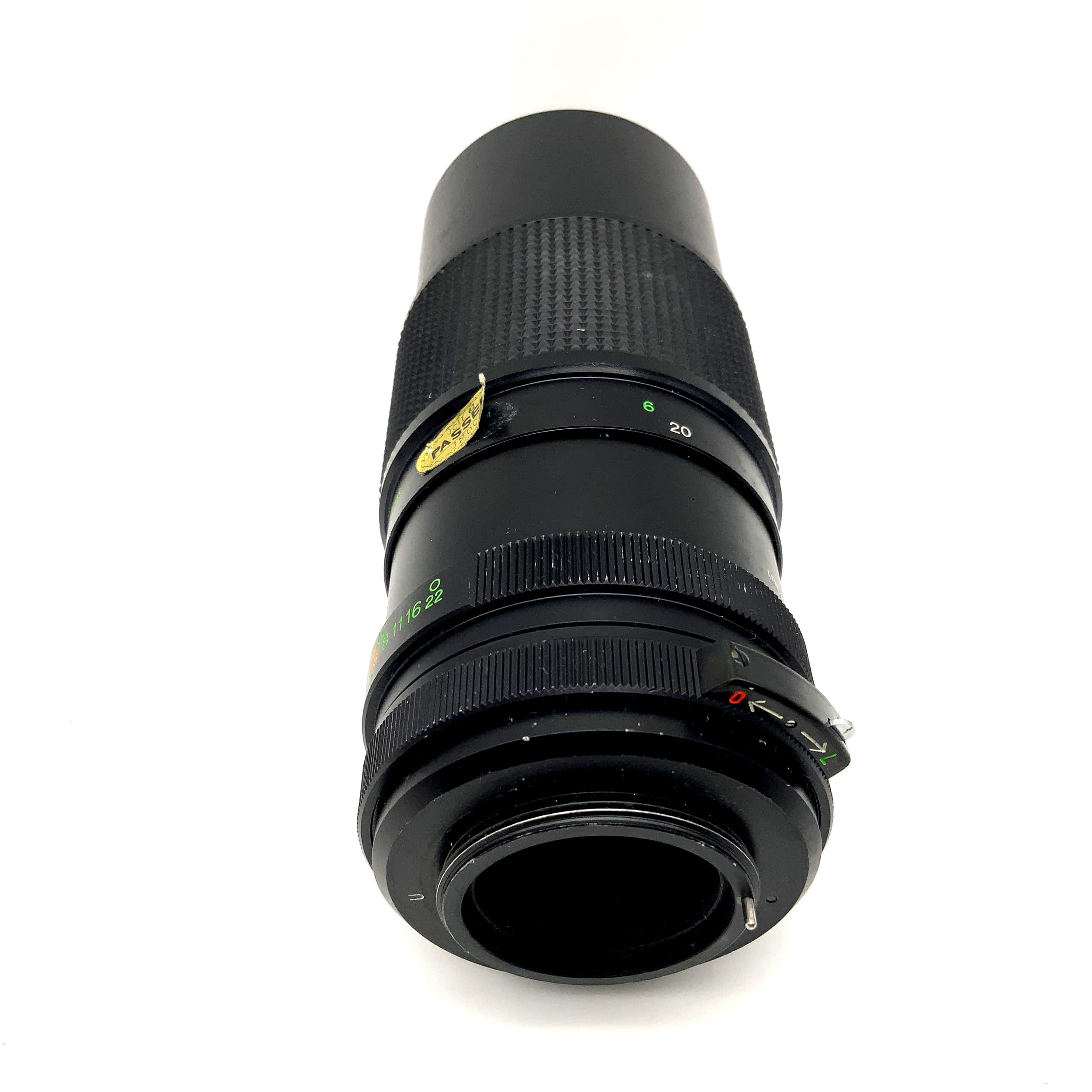 Vivitar 300mm 1:5.6 Lens Auto Telephoto Camera Lens (M42)