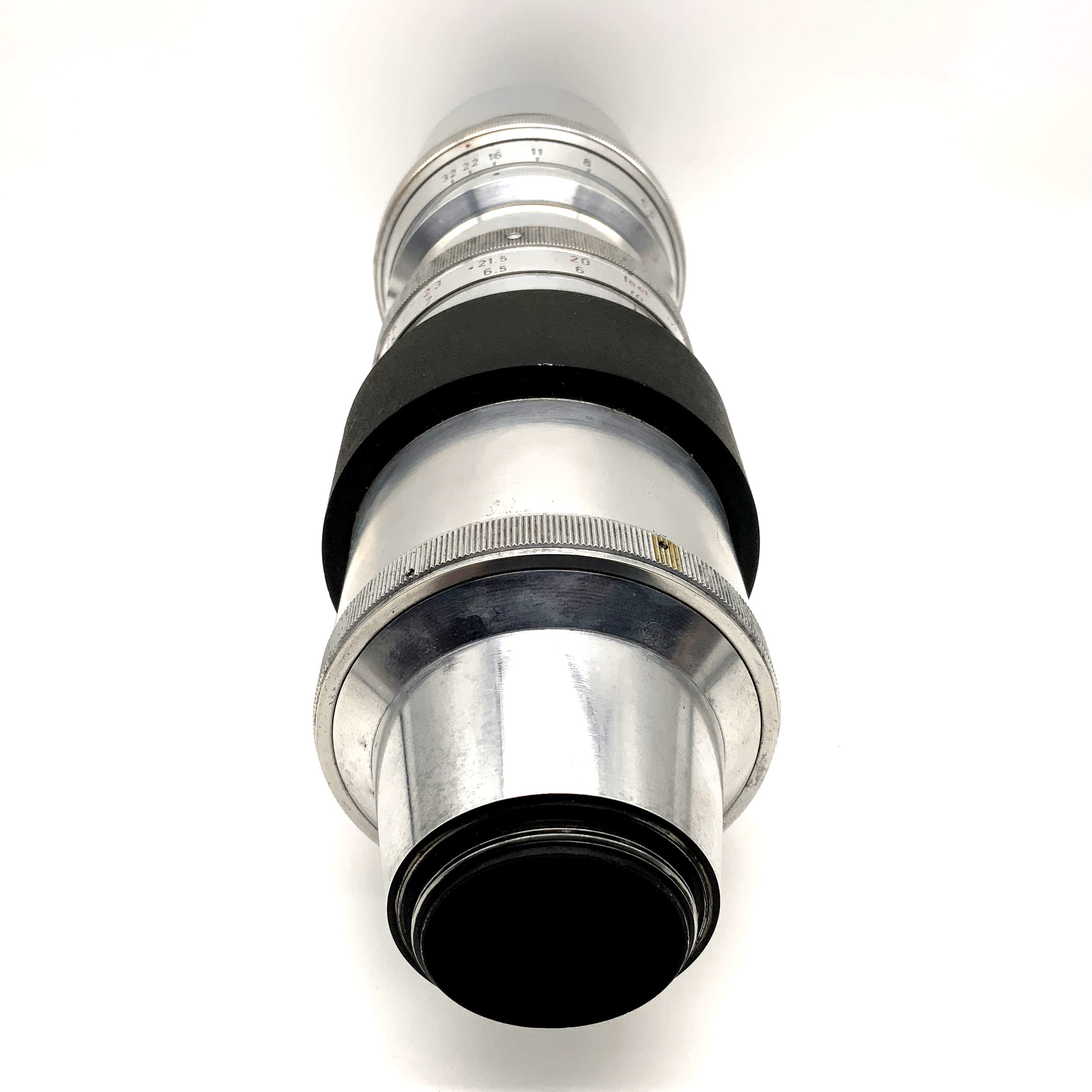 Meyer Optik Görlitz 400mm 1:5.5 lens red V Telemegor camera lens (M42)