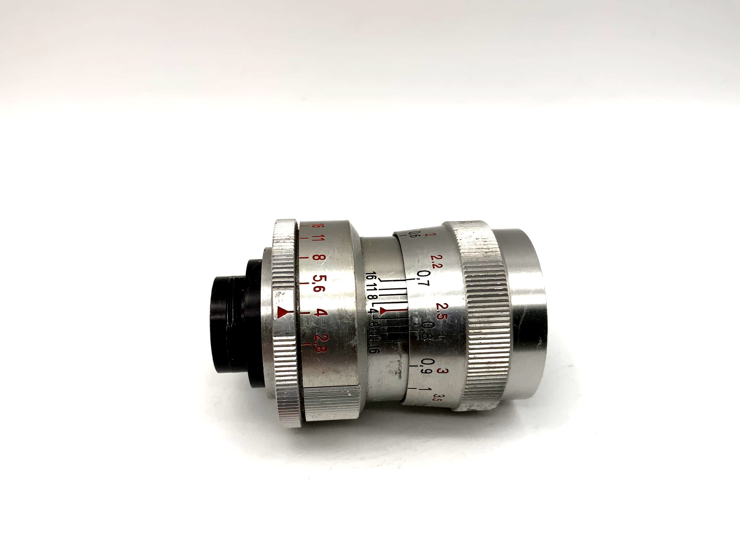 Carl Zeiss 40mm 1:2.8 Sonnar lens for Super 8 camera (Pentaka 8)
