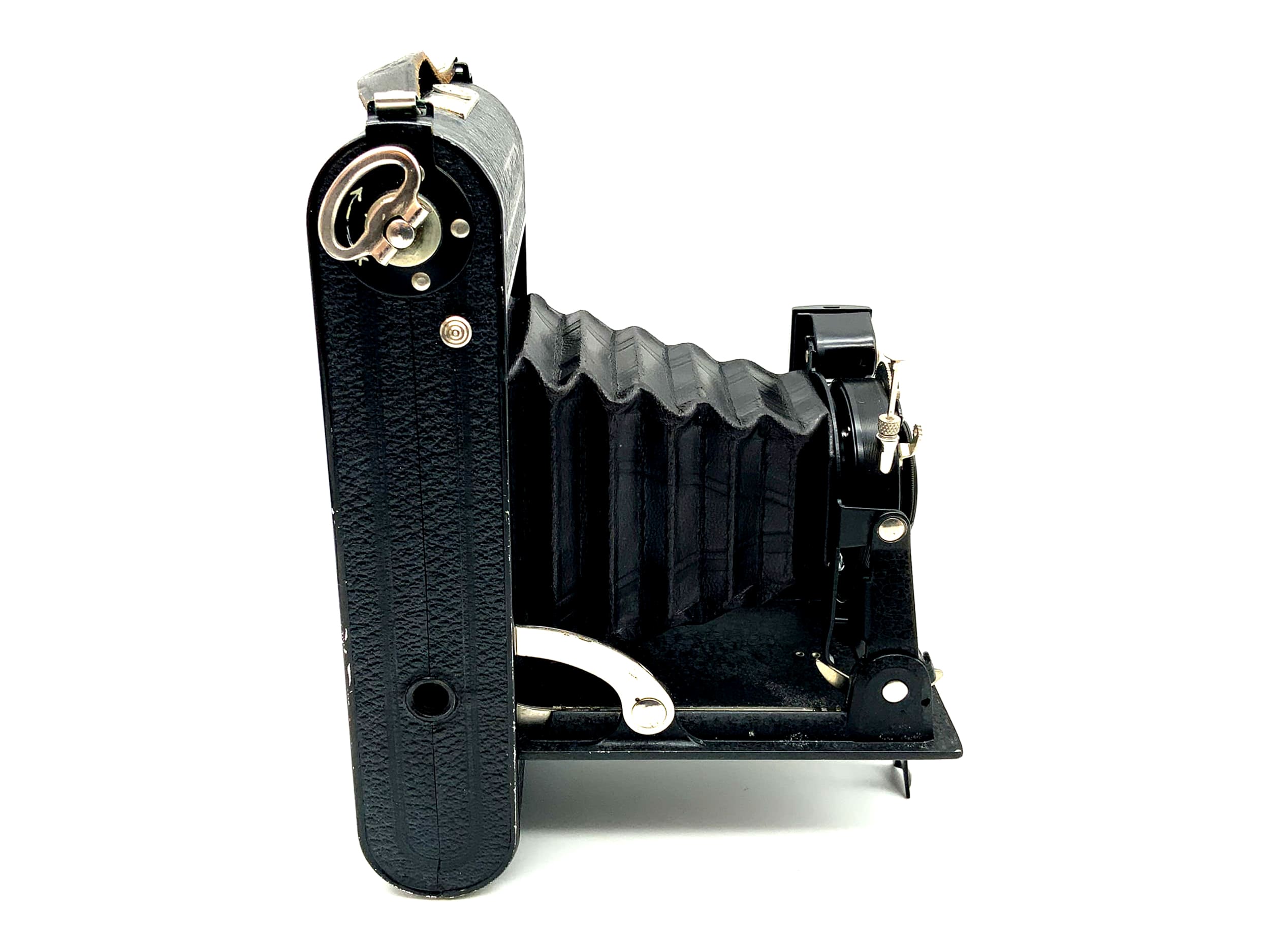 Voigtländer folding camera with Anastigmat Voigtar 1:7.7