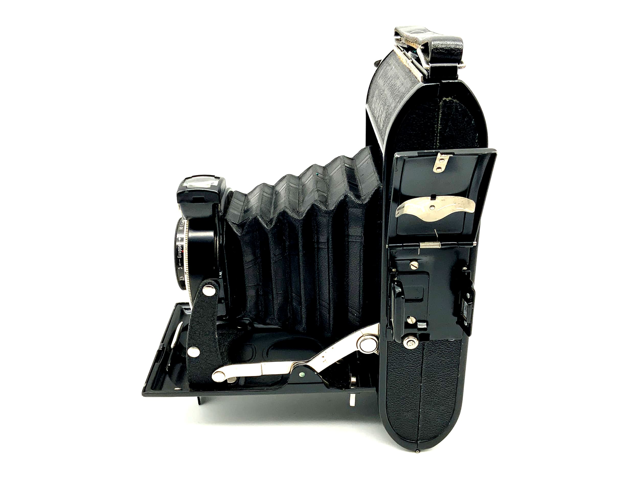 Voigtländer Bessa folding camera with Anastigmat Voigtar 1:6.3 F=10.5cm