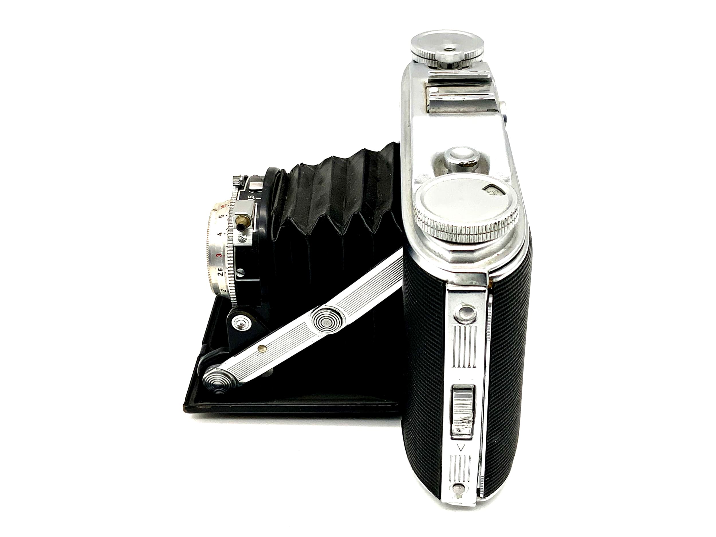 Agfa Isolette II folding camera with Solinar 1:3.5/75 Prontor-S