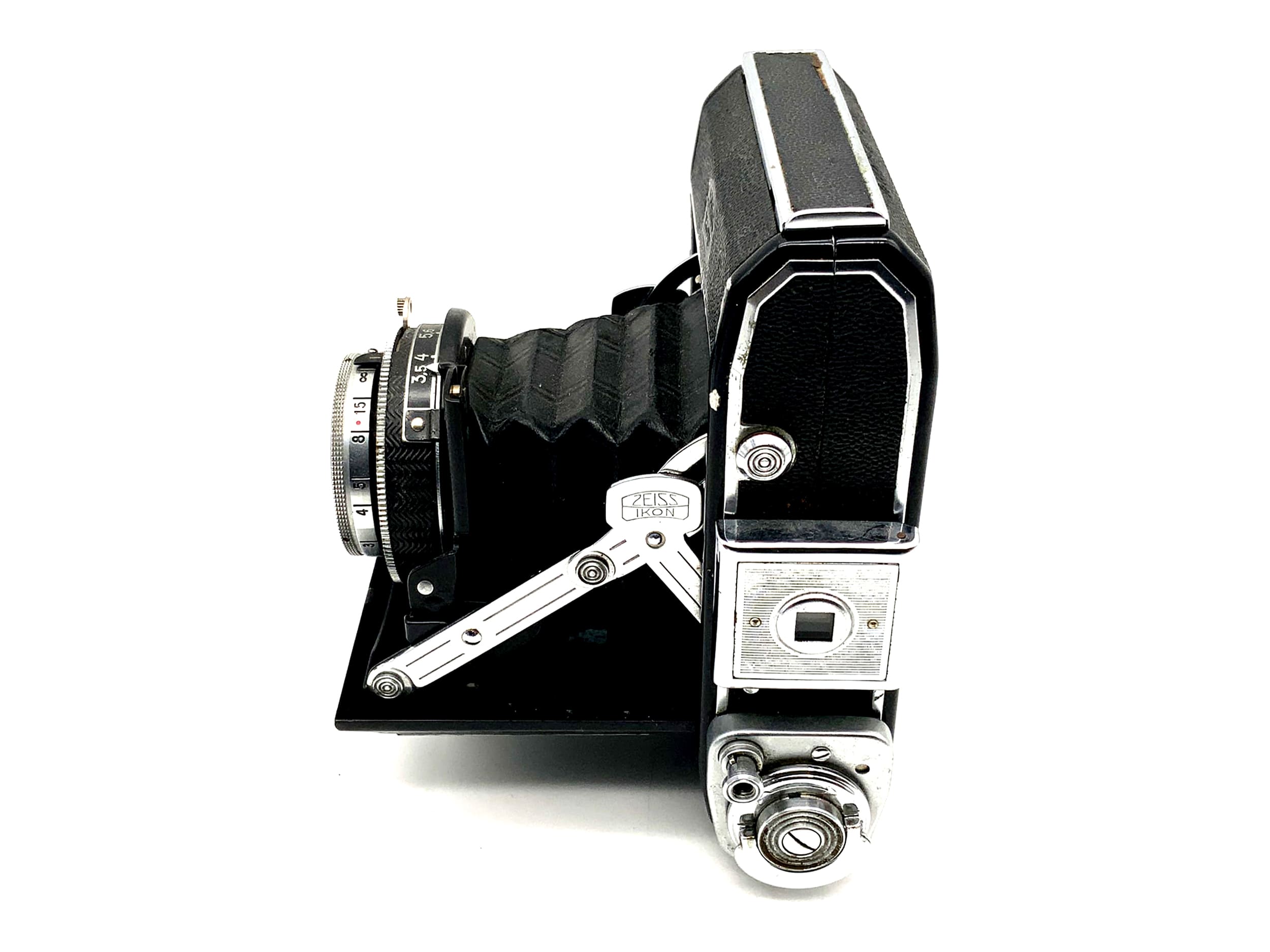 Zeiss Ikon Ikonta 521 folding camera with Novar Anastigmat 1:3.5 f=7.5cm