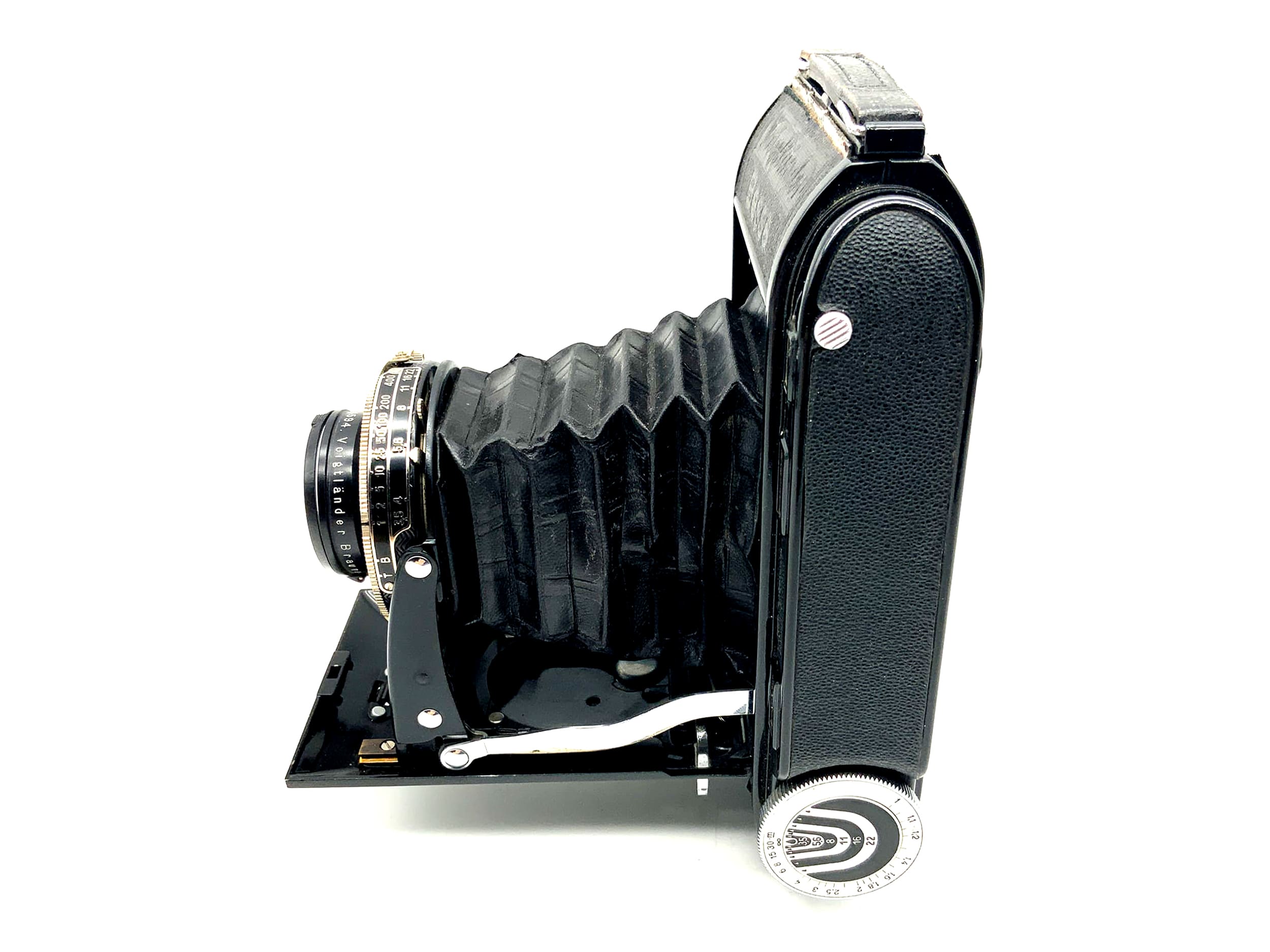 Voigtländer Bessa RF folding camera with Skopar 1:3.5/10.5cm 6x9 rangefinder camera