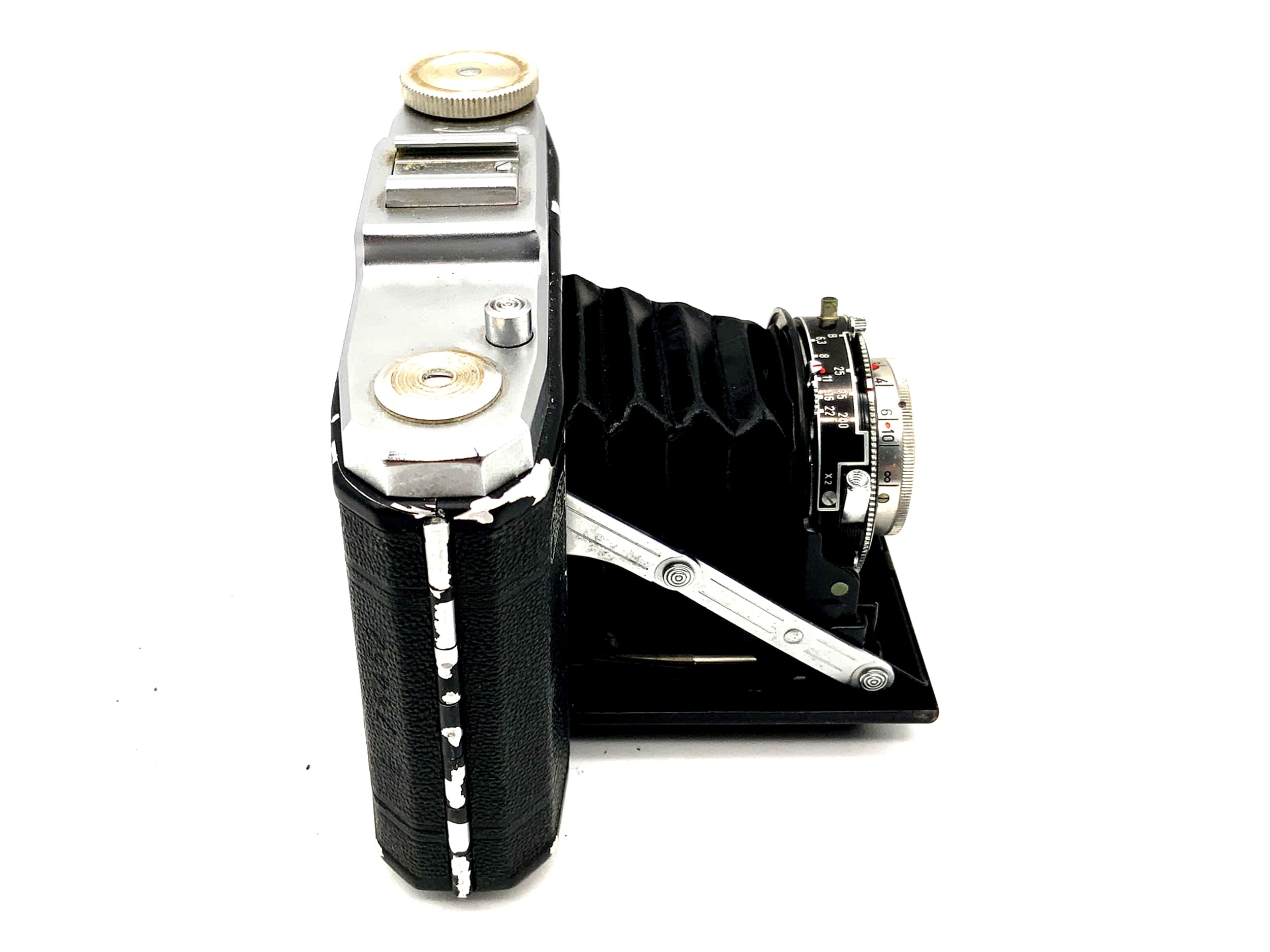 Zeiss Ikon Nettar 517/16 folding camera with Novar Anastigmat 1:6.3 f=75mm Vario