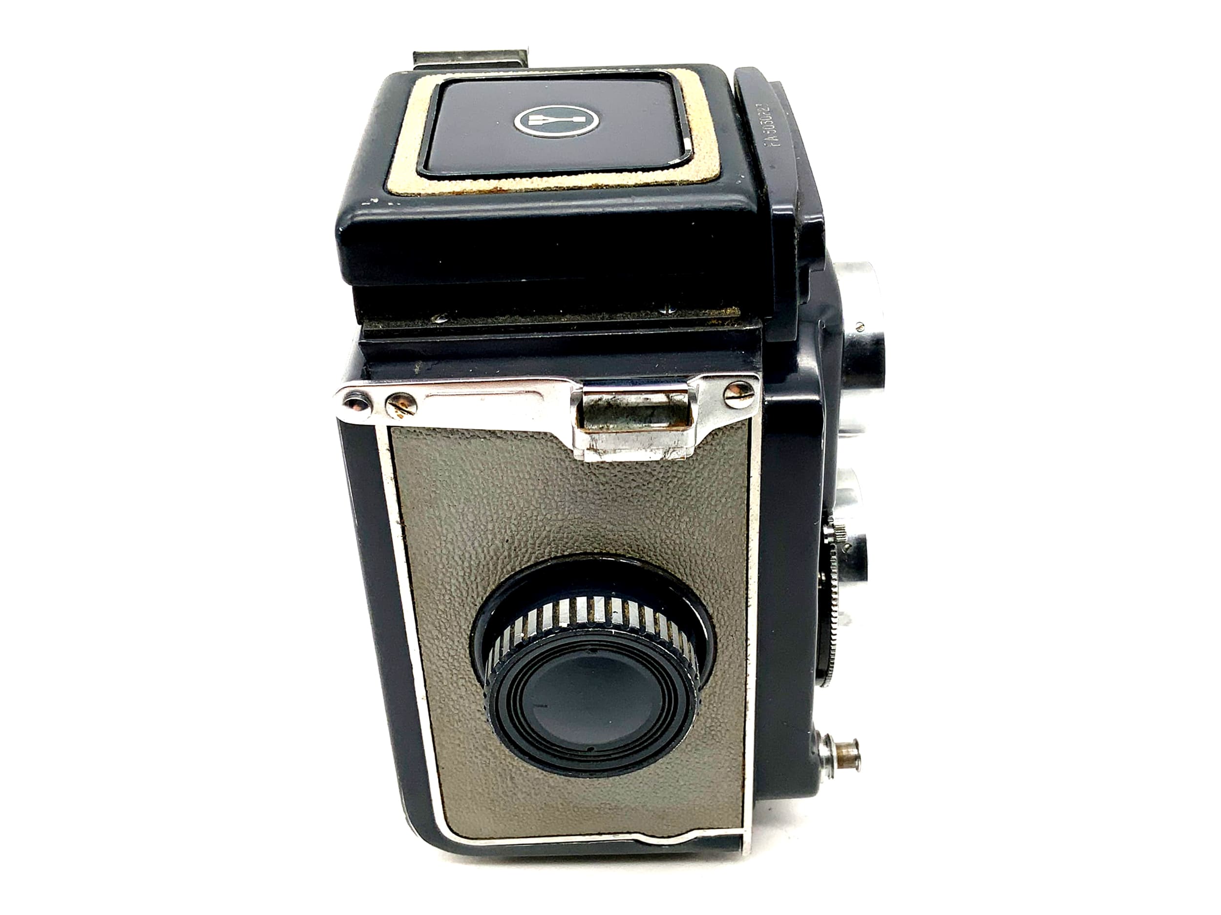 Yashica 44 TLR with Yashikor 1:3.5 f=60mm Copal twin-lens camera