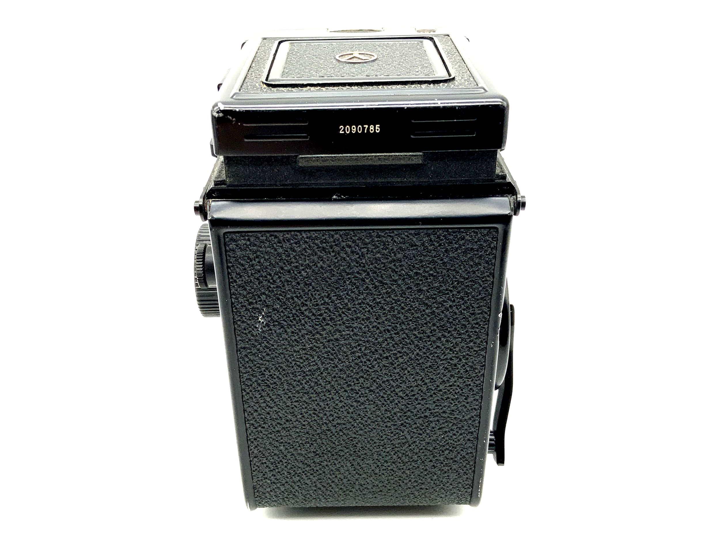 Yashica Mat 124 G TLR with Yashinon 1:3.5 f=80mm Copal-SV 6x6 twin-lens reflex camera