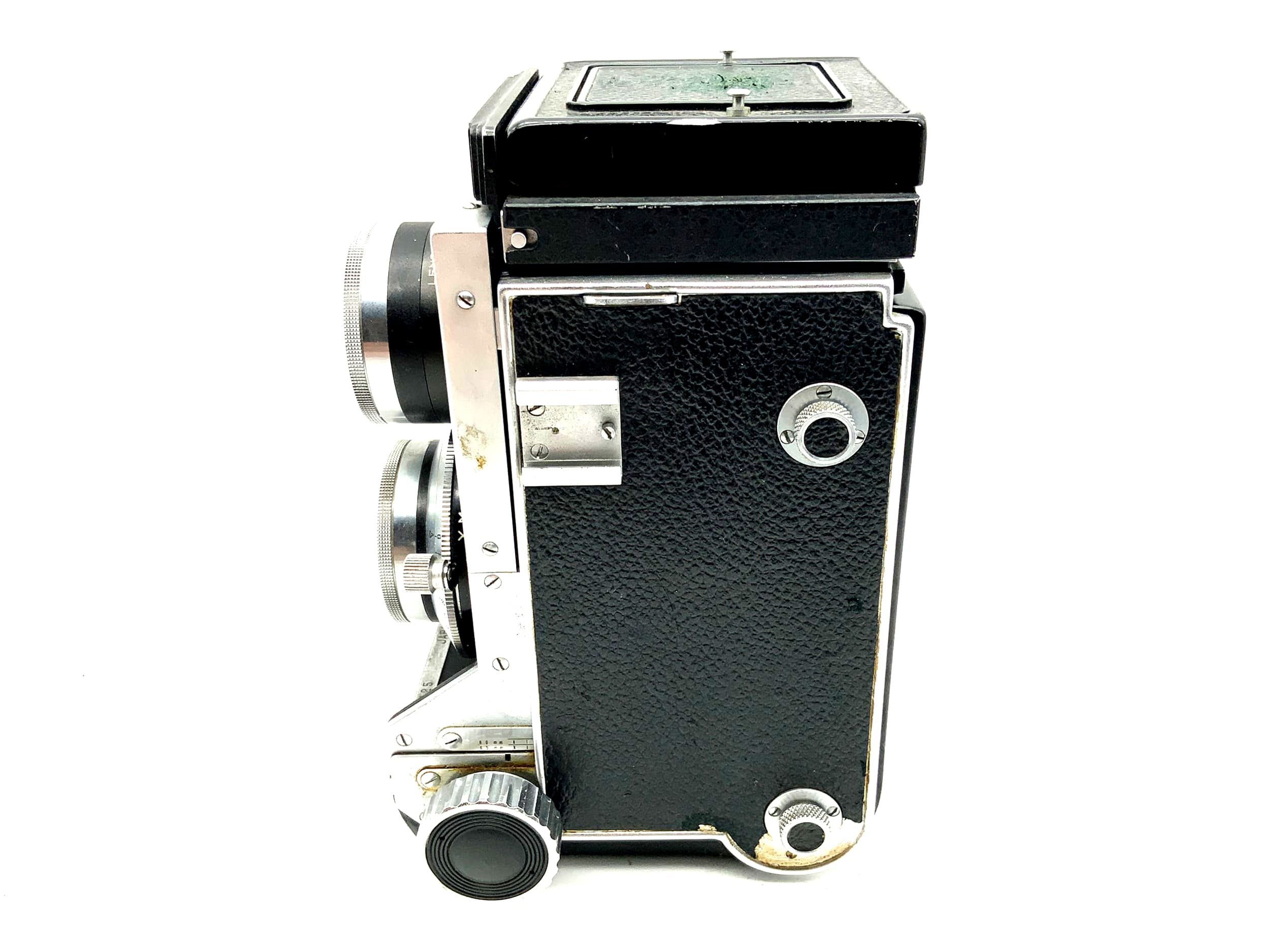 Mamiyaflex C2 TLR with Sekor 1:2.8/80mm Seikosha-S 6x6 twin-lens reflex camera