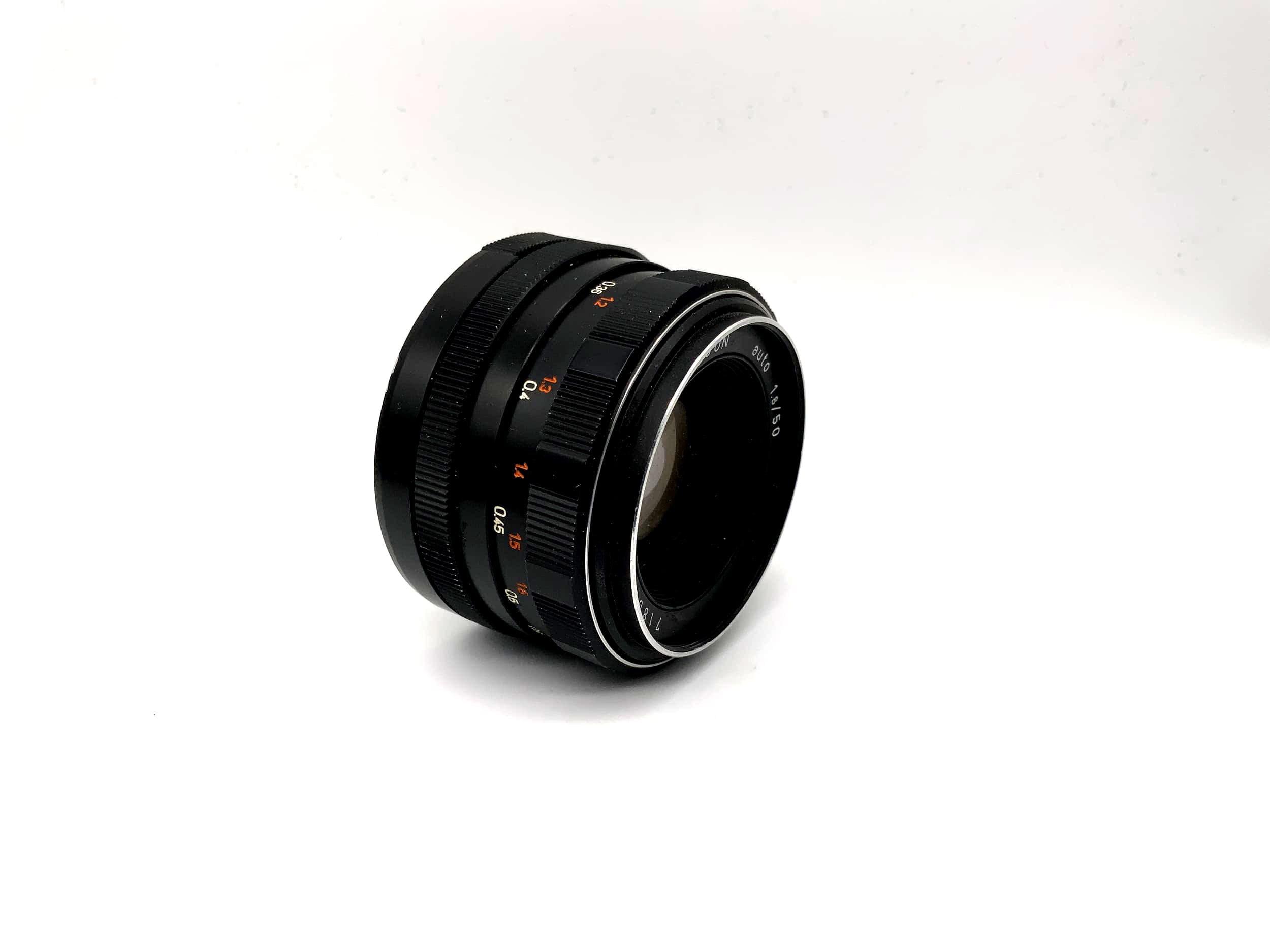 Pentacon Auto 50mm 1:1.8 lens aka Meyer Optik Görlitz Oreston Lens (M42)