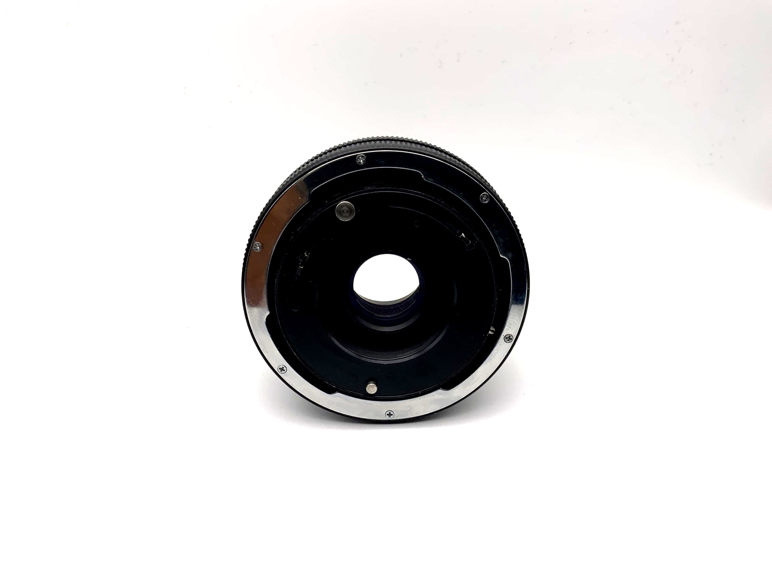 Travenar 28mm 1:2.8 Lens MC Auto Camera Lens (Canon FD)