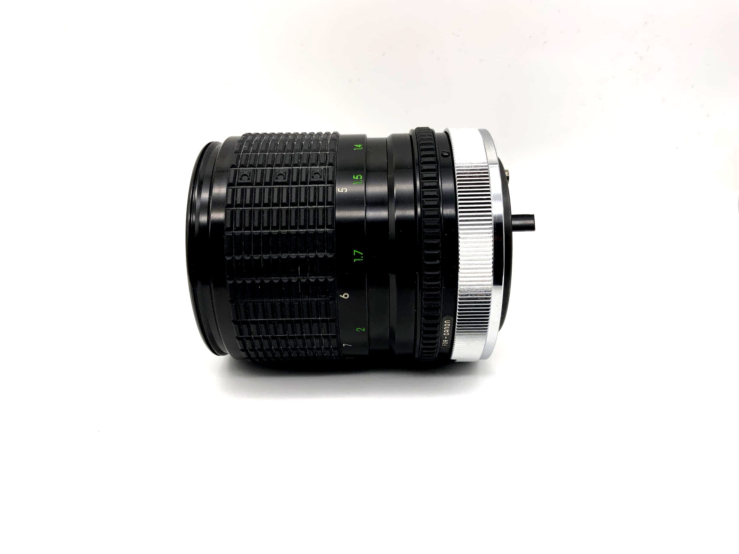 Sigma 135mm 1:3.5 Mini-Tele MC Camera Lens (Canon FD)