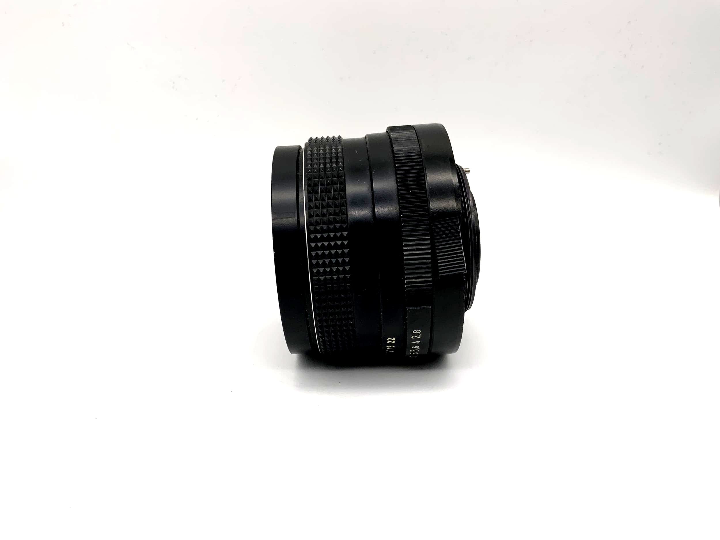 Pentacon 29mm 1:2.8 lens for automatic MC cameras (M42)