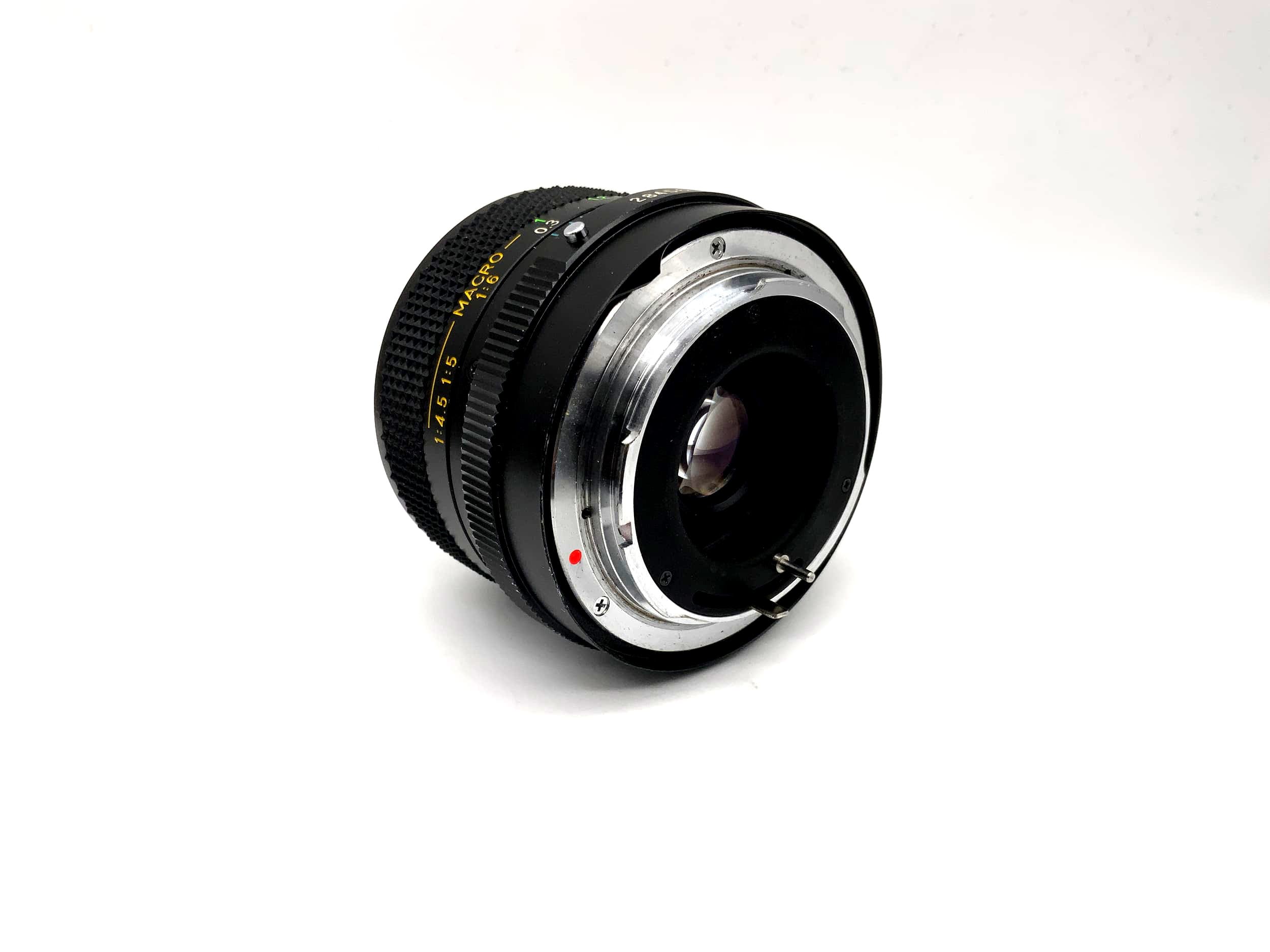 Soligor 28mm 1:2.8 Lens MC C/D Wide Auto Camera Camera Lens (Minolta MD)