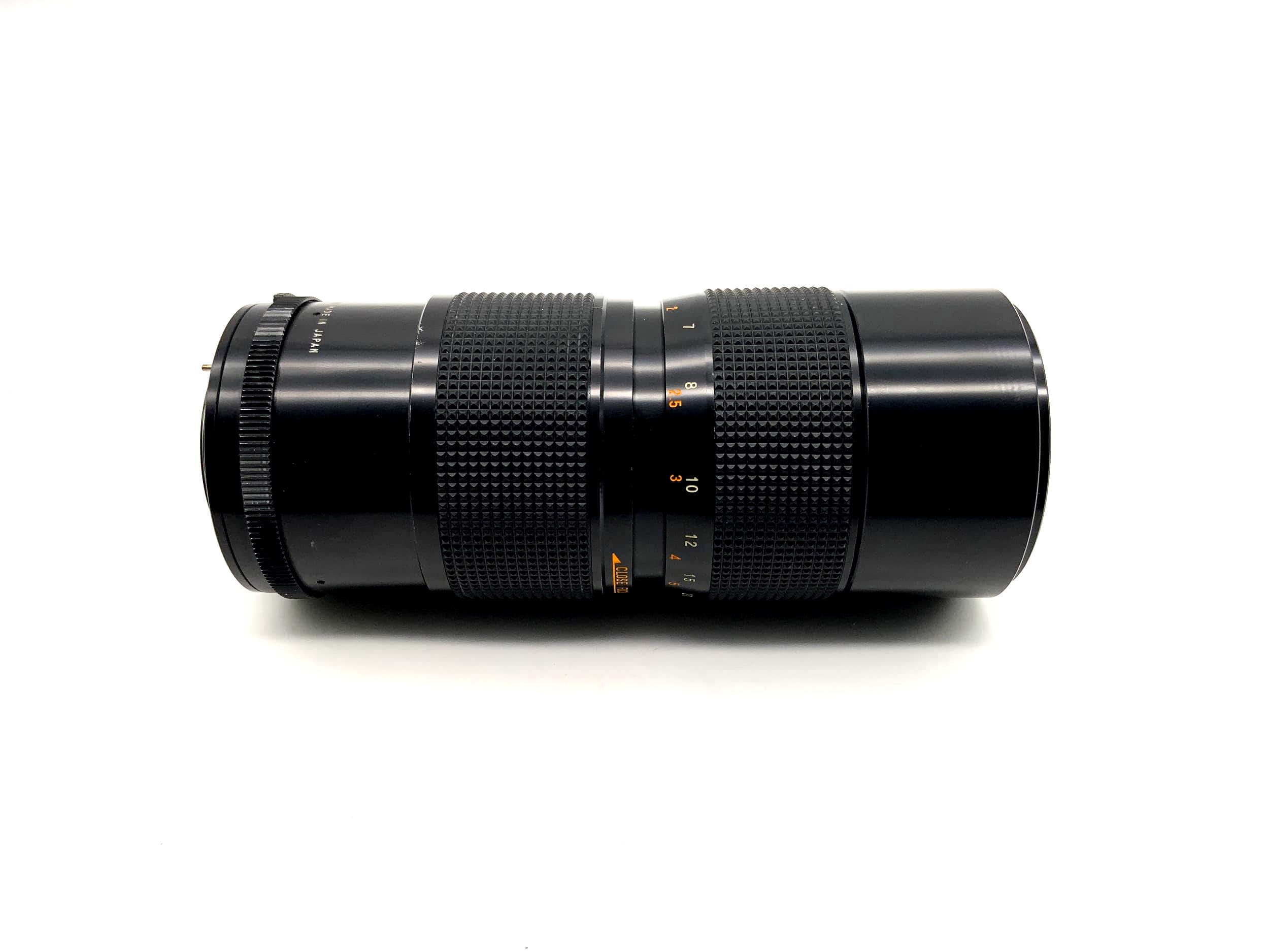 Revuenon 80-205mm 1:3.9 Zoom Camera Lens (M42)