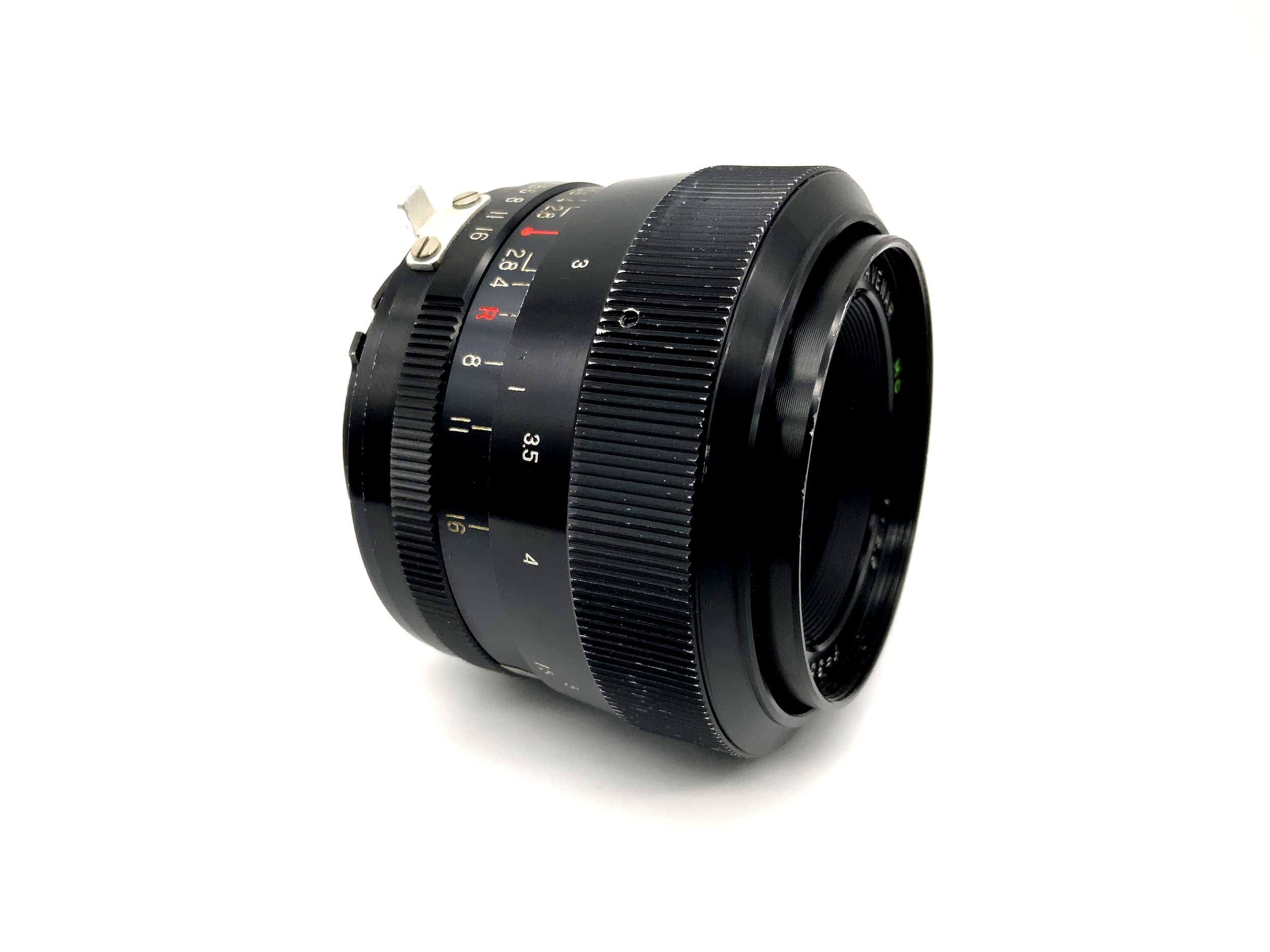 Travenar 35mm 1:2.8 Lens MC Multi Coated Camera Lens (Minolta MD)