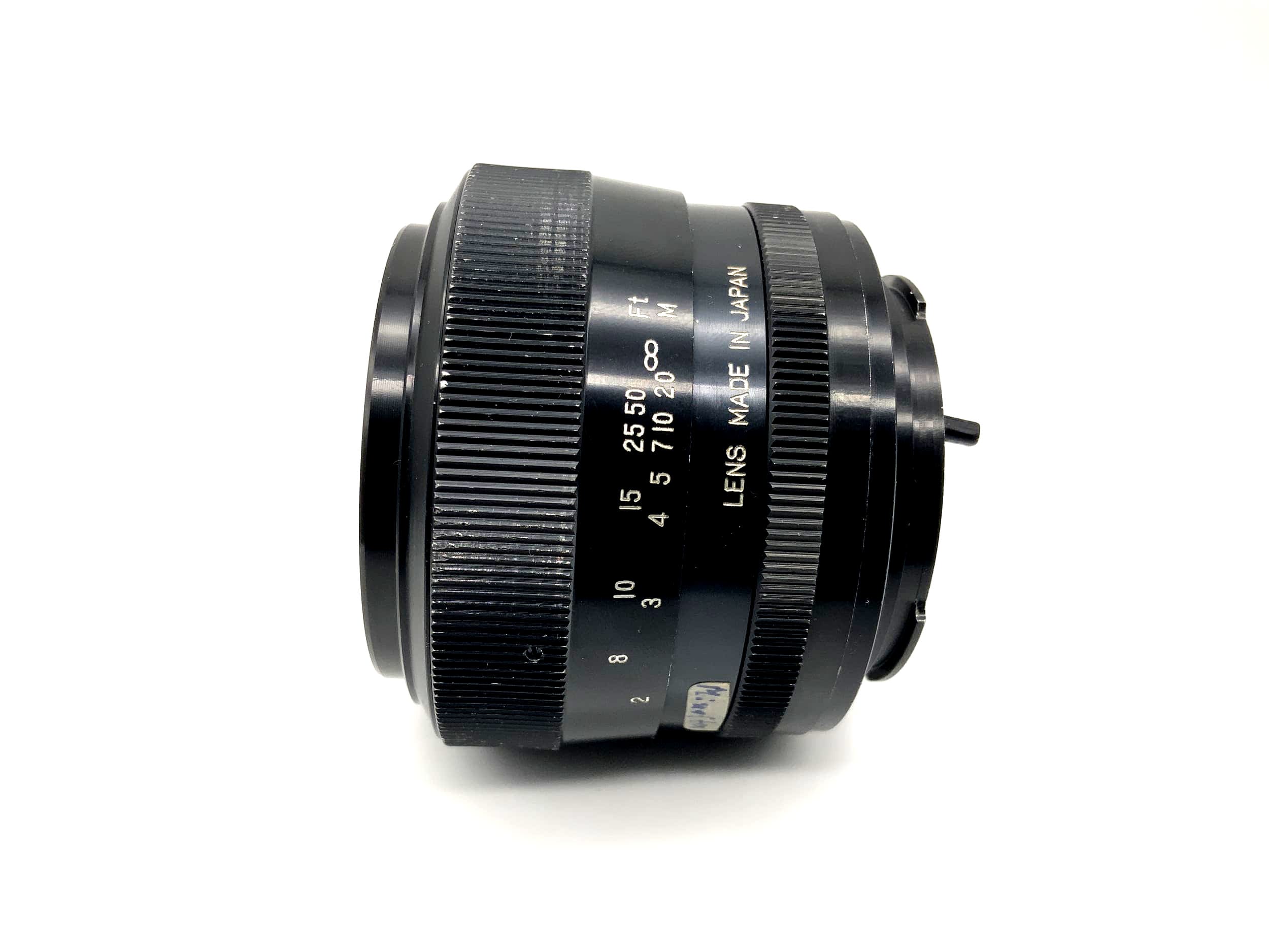 Travenar 35mm 1:2.8 Lens MC Multi Coated Camera Lens (Minolta MD)