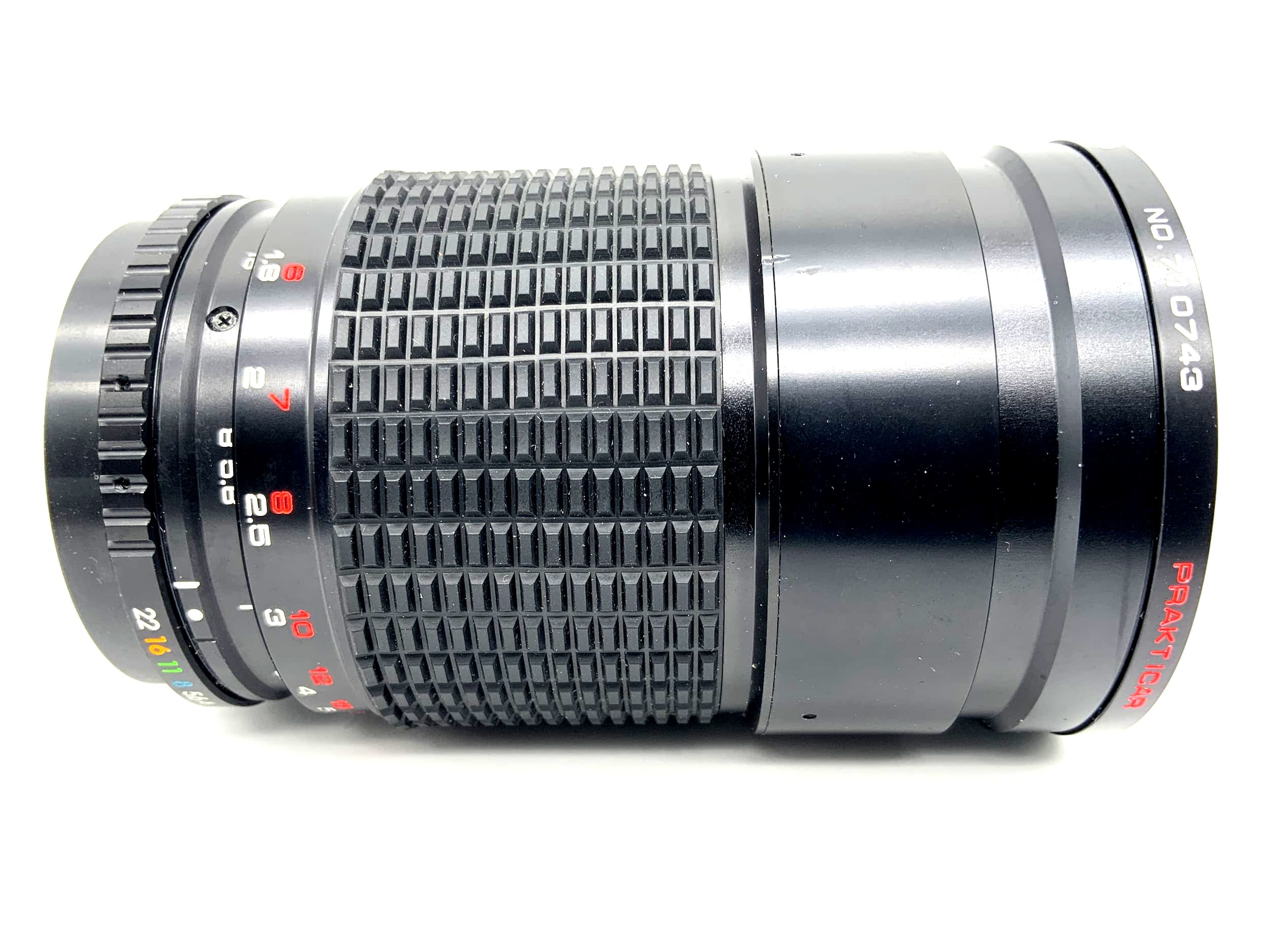 Pentacon 28-200mm 1:4.0-5.6 Lens Prakticar MC Auto Zoom Camera Lens (M42)