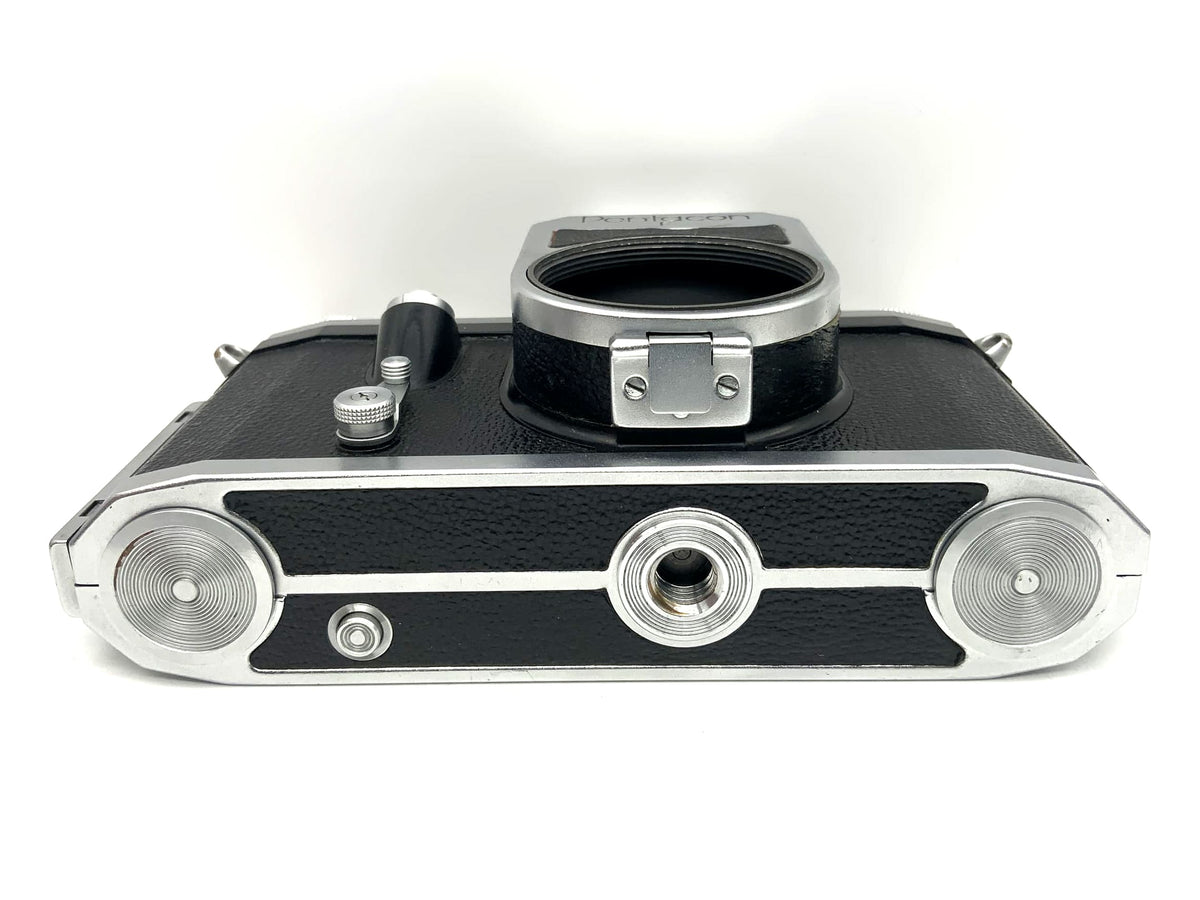 Pentacon F 35mm SLR Camera Body (M42)
