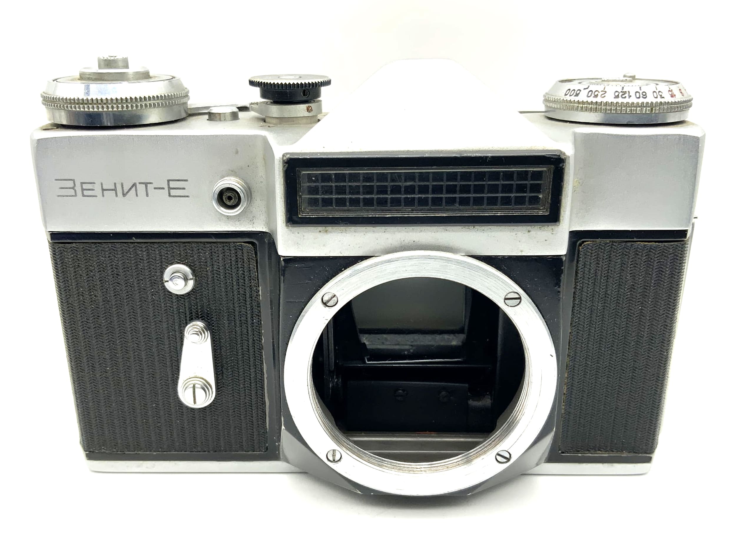 KMZ Zenit-E 35mm SLR Camera Body (M42)
