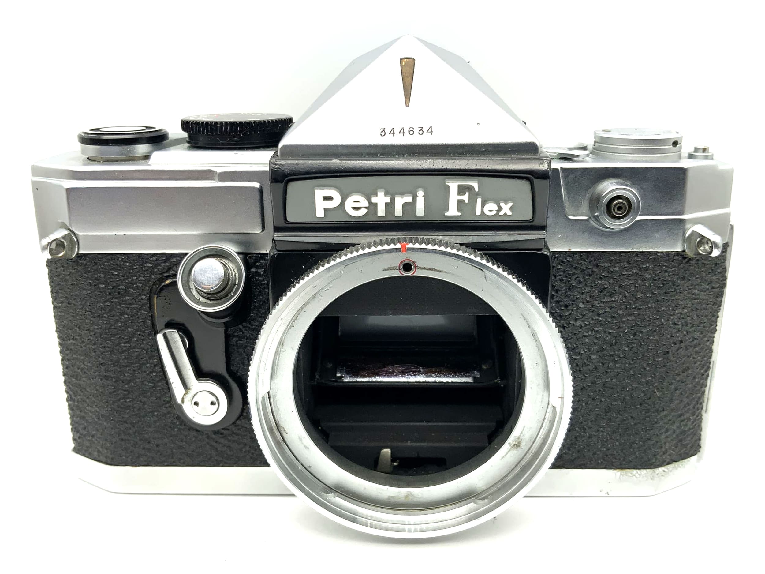 Petri Flex 35mm SLR camera body (Petri bayonet mount)