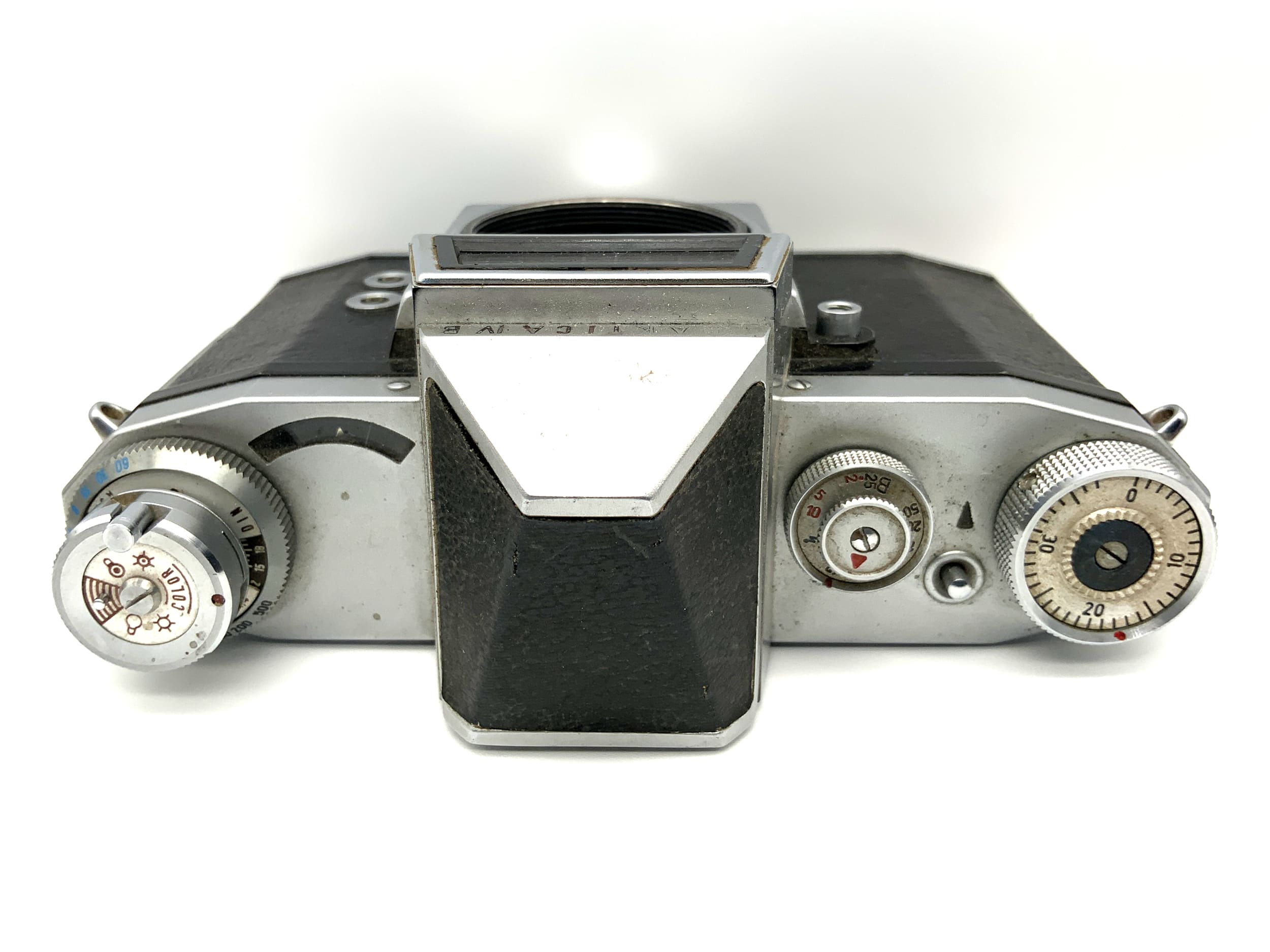 Pentacon Praktica IV B 35mm SLR 5B Camera Body (M42)