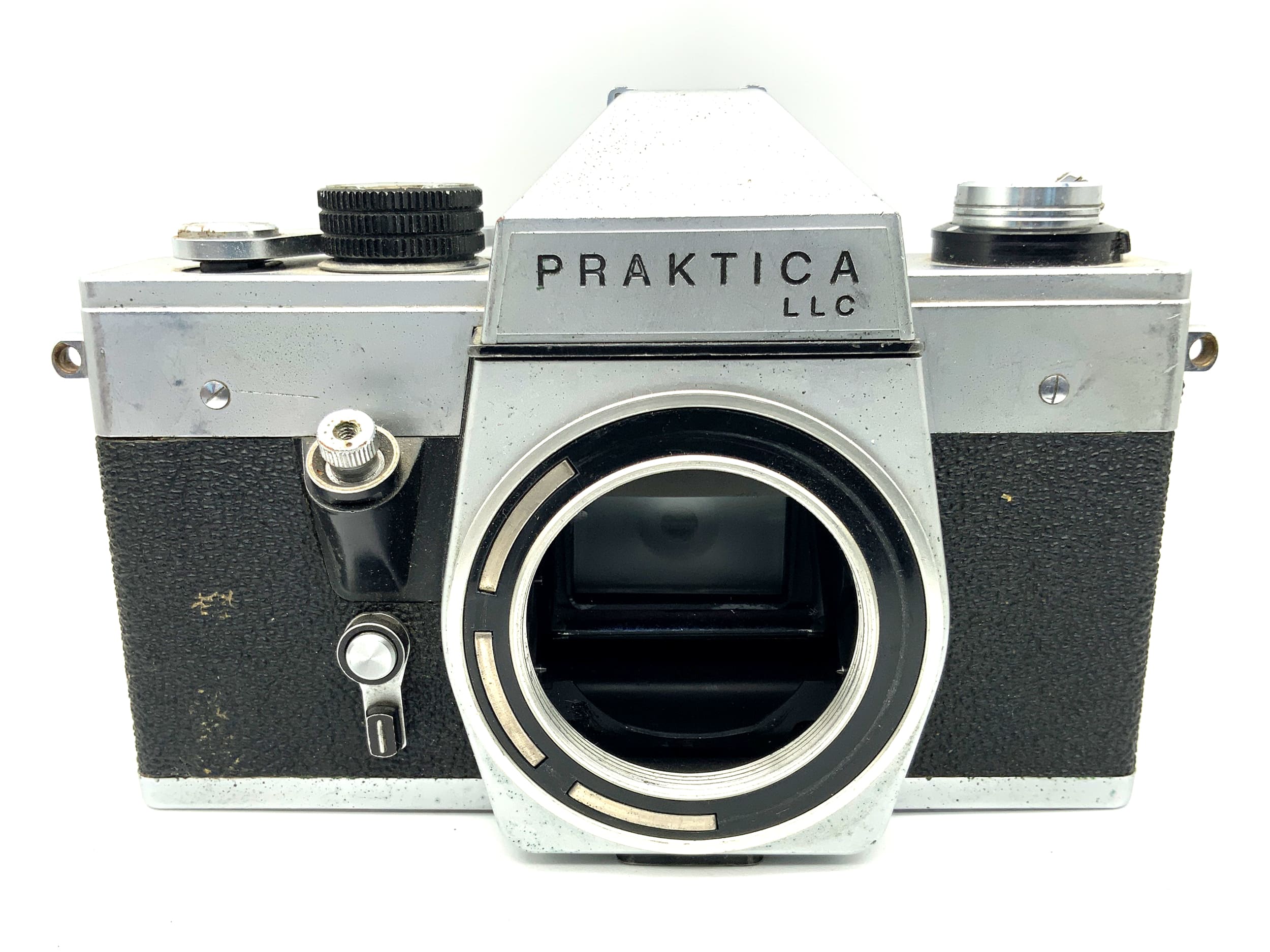 Pentacon Praktica LLC 35mm SLR camera body! Light meter defective!