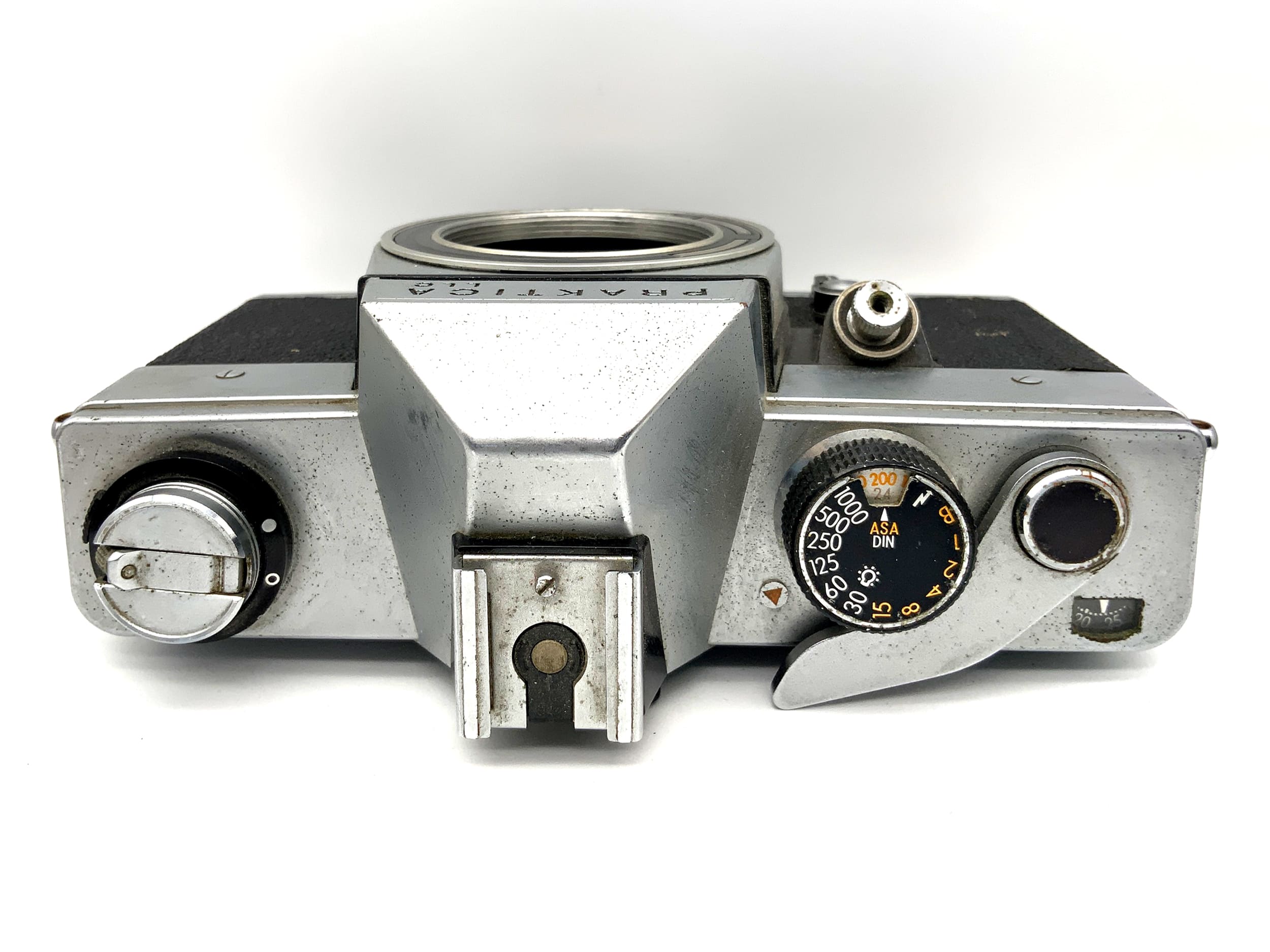 Pentacon Praktica LLC 35mm SLR camera body! Light meter defective!