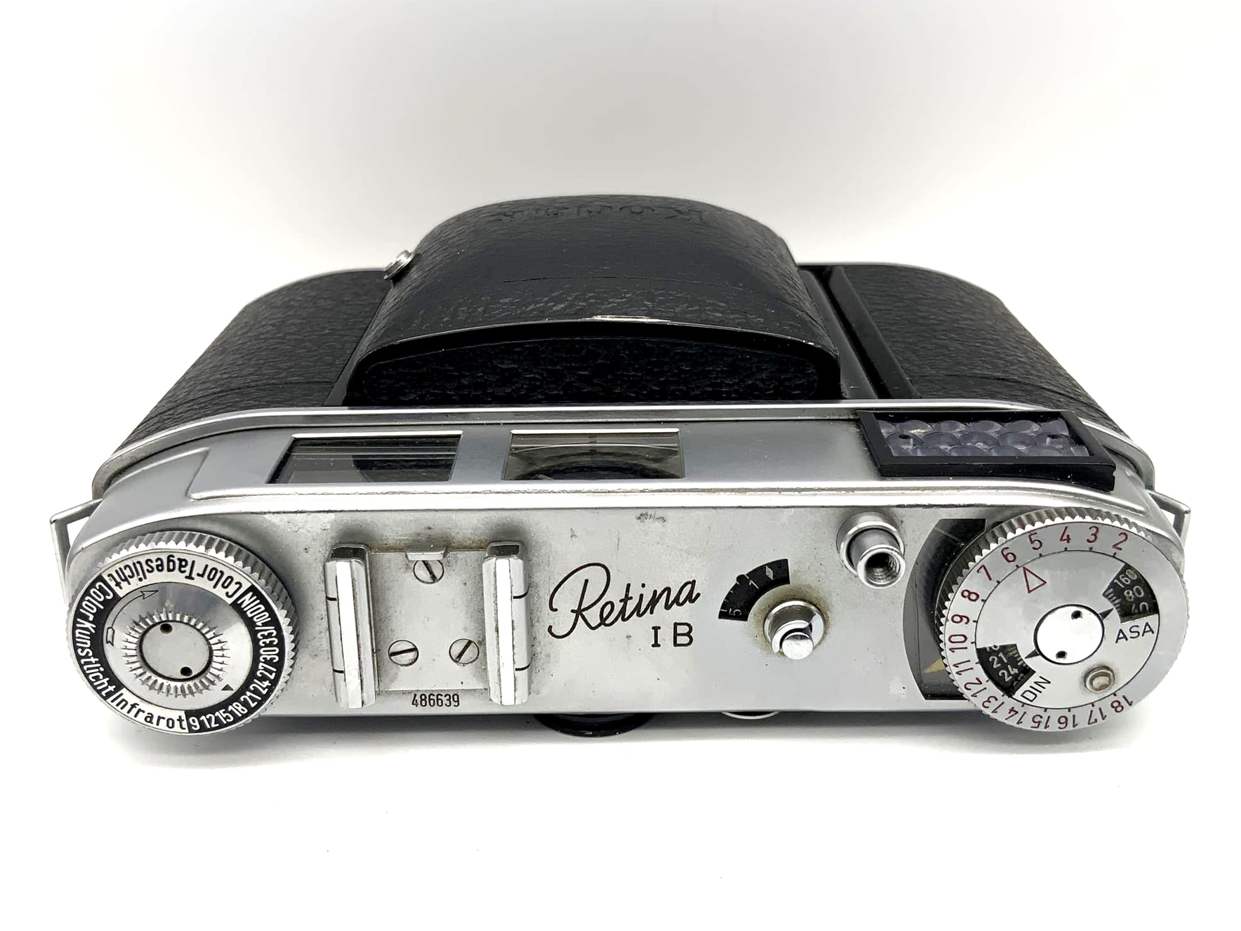Kodak Retina 1B folding camera with Xenar 1:2.8 50mm IB Schneider Kreuznach lens