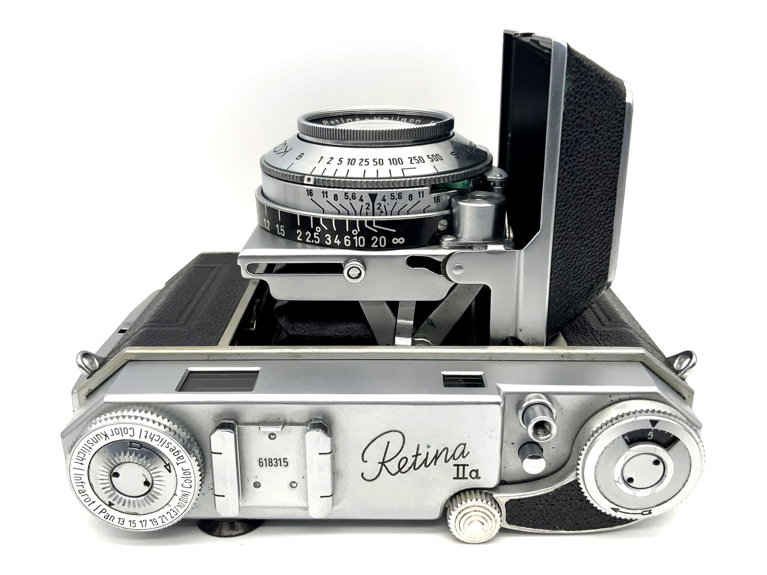 Kodak Retina IIa folding camera with Heligon 1:2 50mm red A 2A Rodenstock