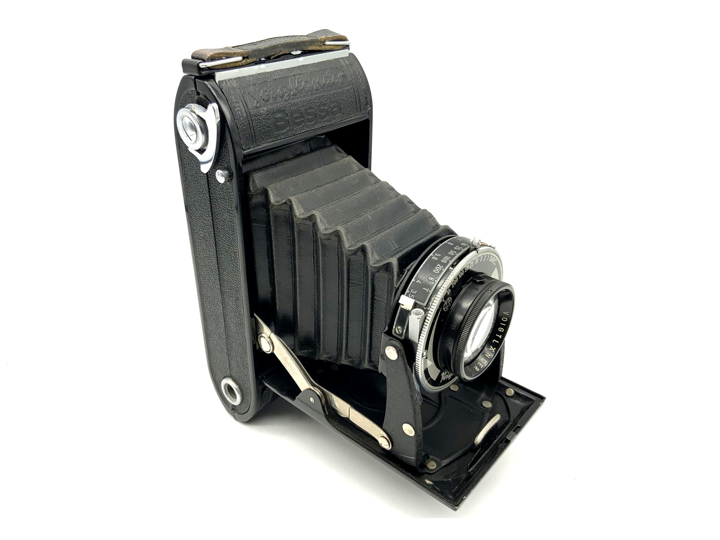 Voigtländer Bessa folding camera with Skopar 1:3.5 105mm 10.5cm AGC lens