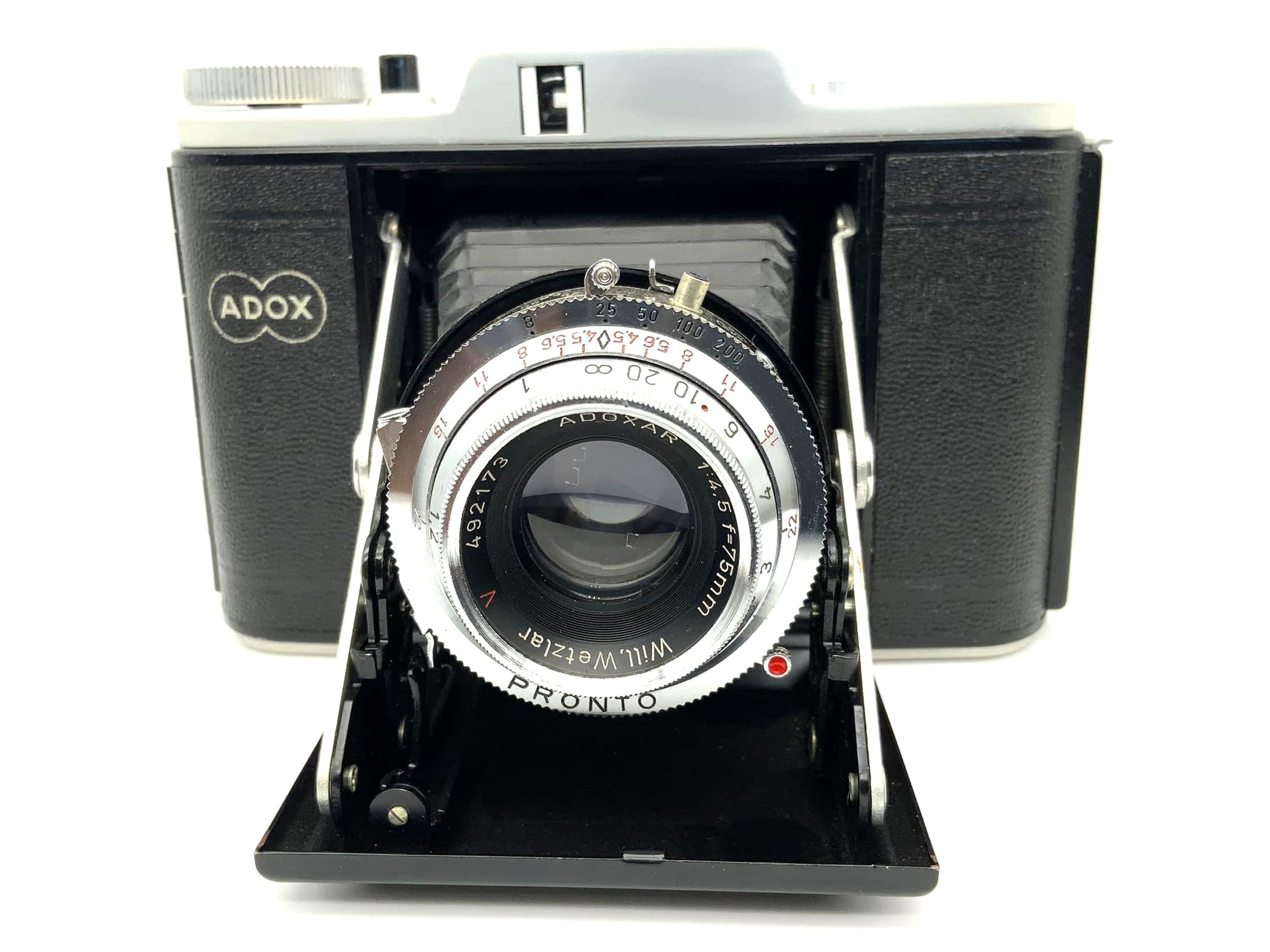 Adox Golf folding camera with Adoxar 1:4.5 75mm red V Pronto lens