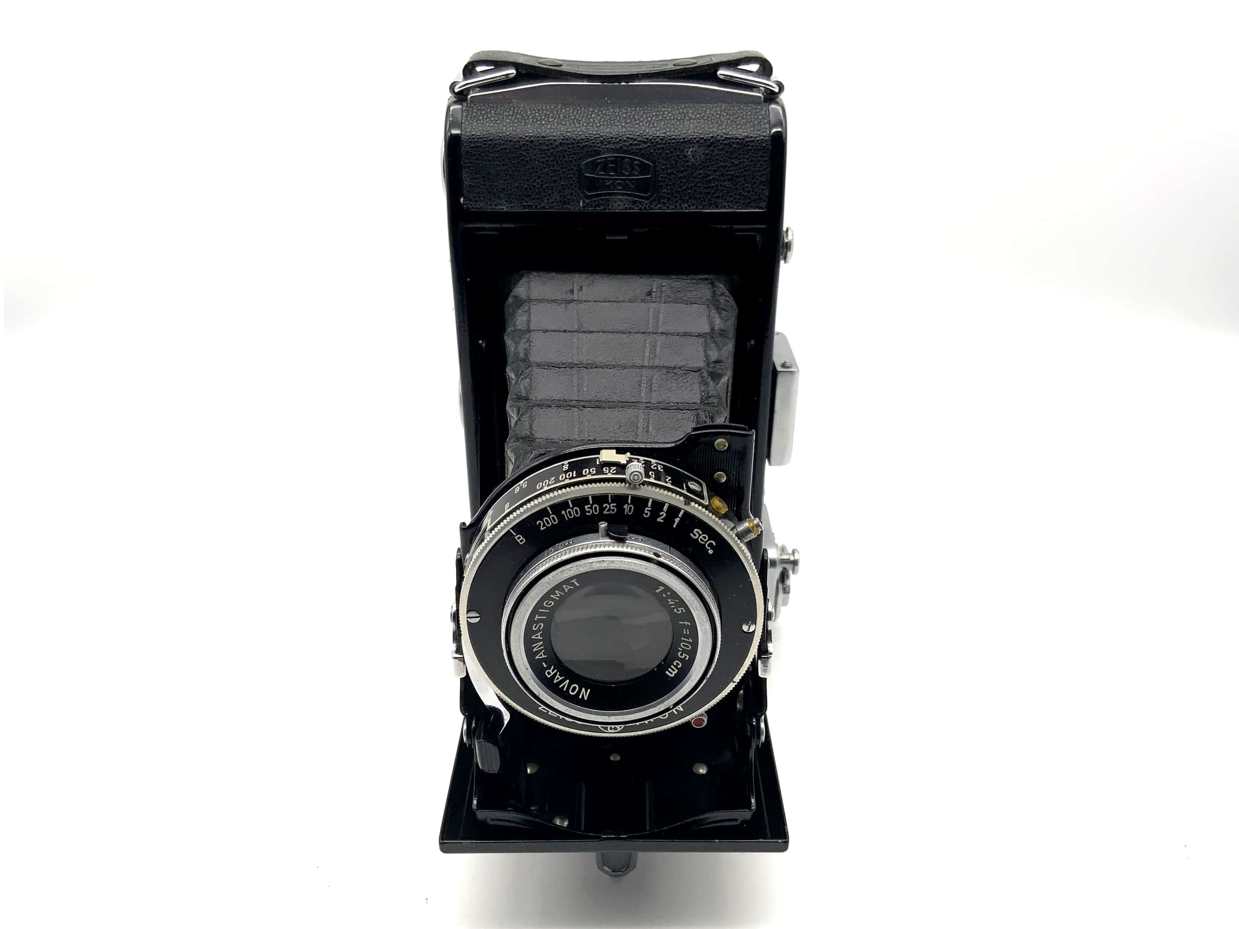 Zeiss Ikon Ikonta 521/2 folding camera with Novar Anastigmat 1:4.5 10.5cm 105mm