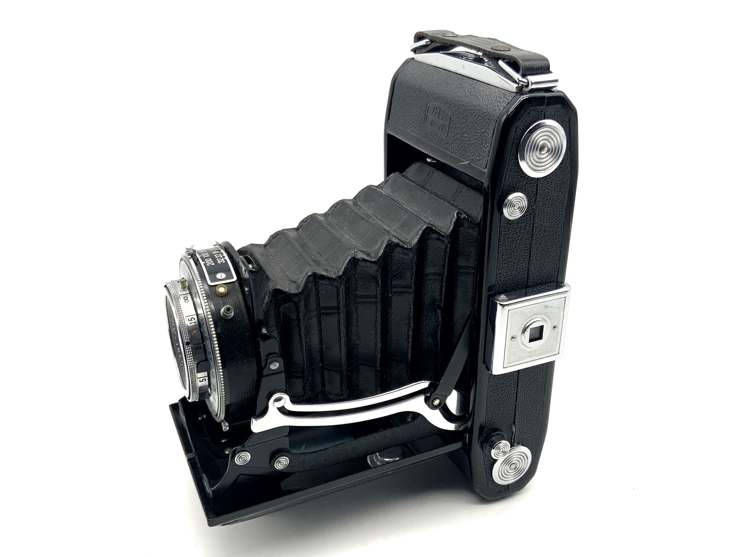 Zeiss Ikon Nettar 515/2 folding camera with Novar Anastigmat 1:4.5 105mm Pronto