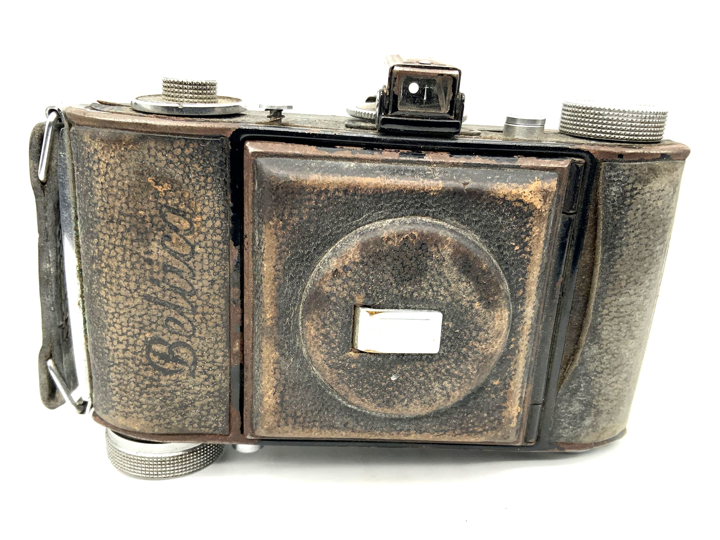 Balda Beltica folding camera with E. Ludwig Meritar 1:2.9 50mm red V C.Ludor