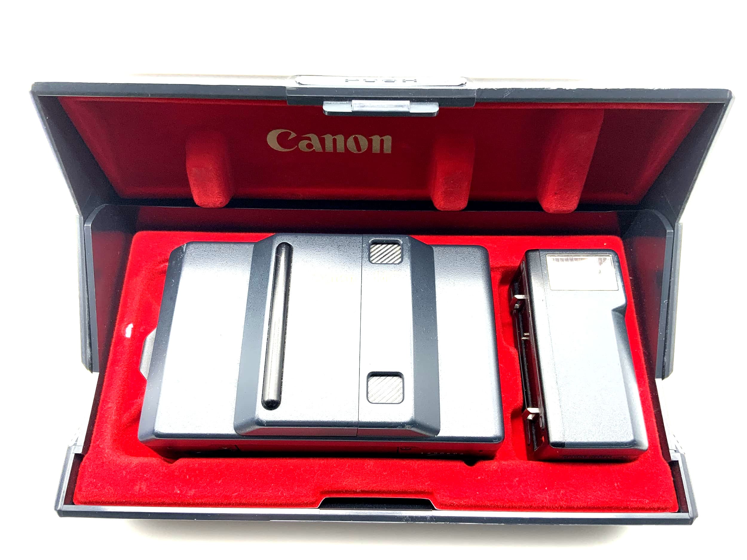 Canon MC Point&amp;Shoot with 2.8/35mm compact camera, analog camera 35mm