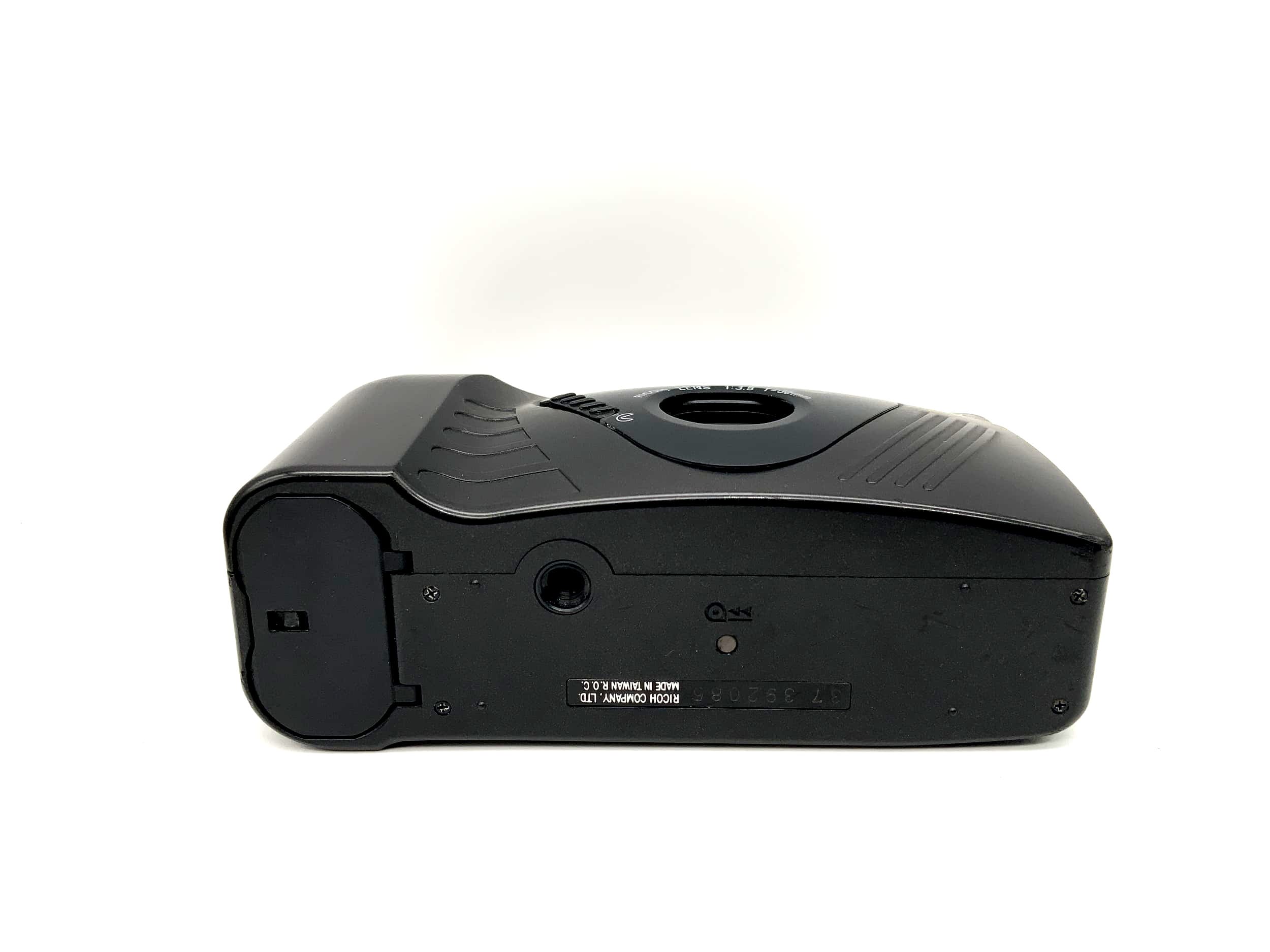 Ricoh FF-9 Point&amp;Shoot with 3.5/35mm compact camera, analog camera 35mm