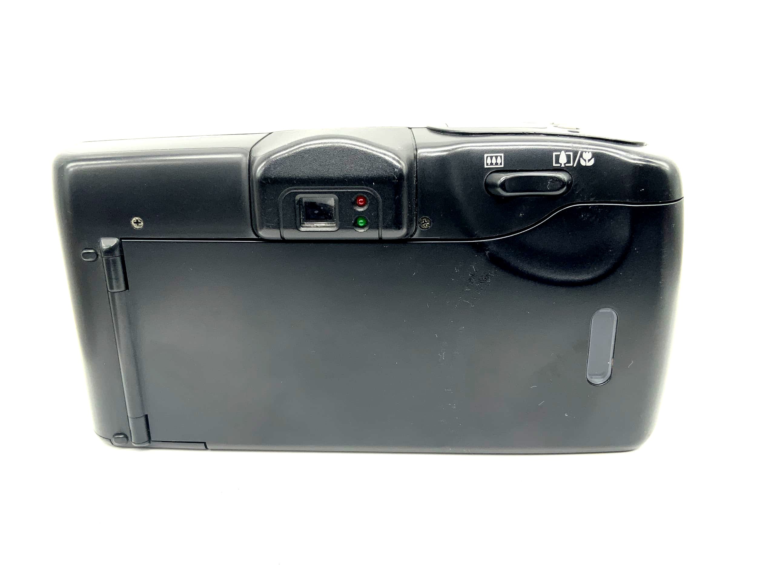 Yashica Zoomtec 70 Point&amp;Shoot with 1:3.5-6.7 35-70mm 35mm !Flash defective!