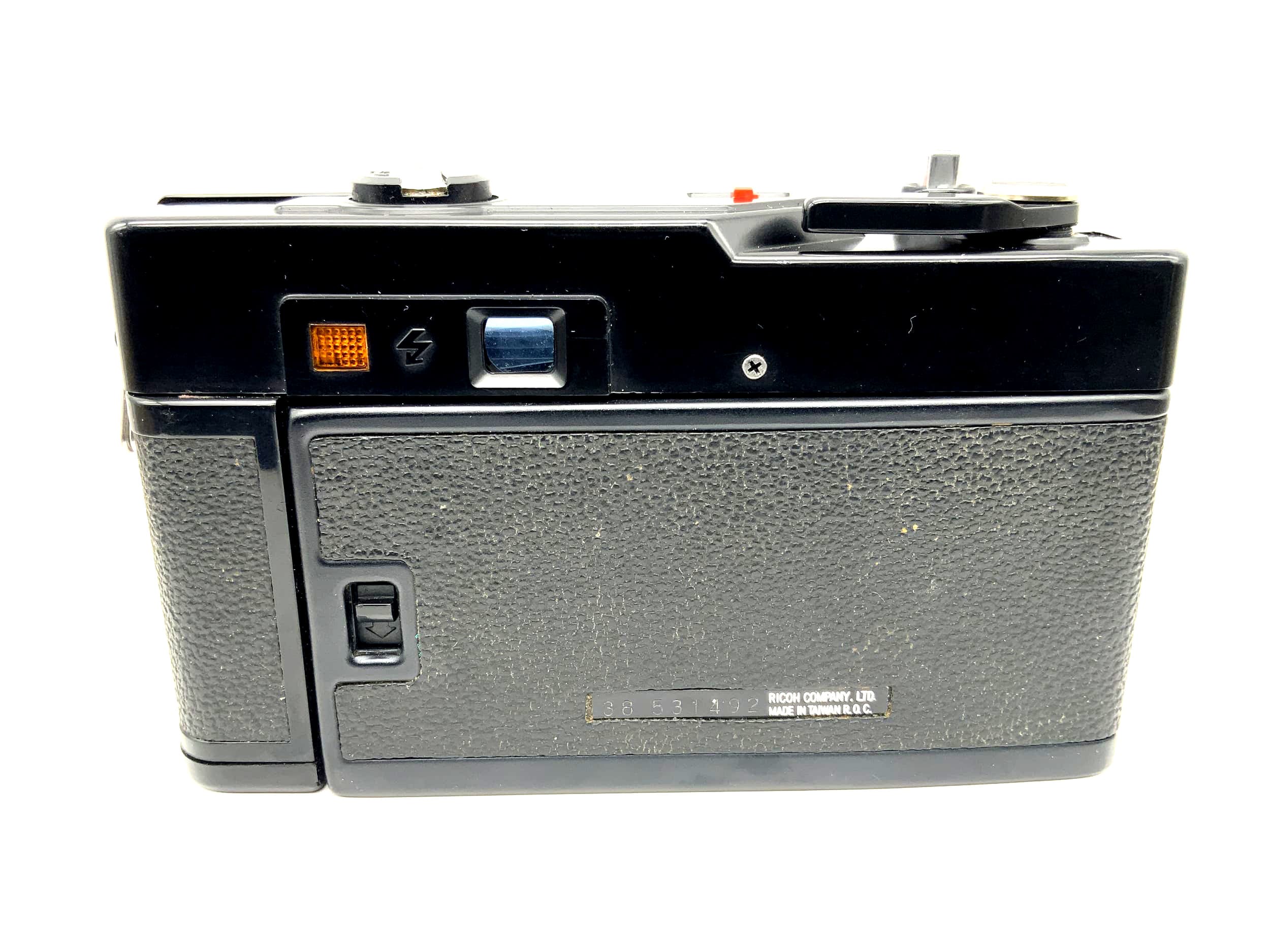 Ricoh 35 EFS Point&amp;Shoot with Color Rikenon 2.8/40mm compact camera 35mm