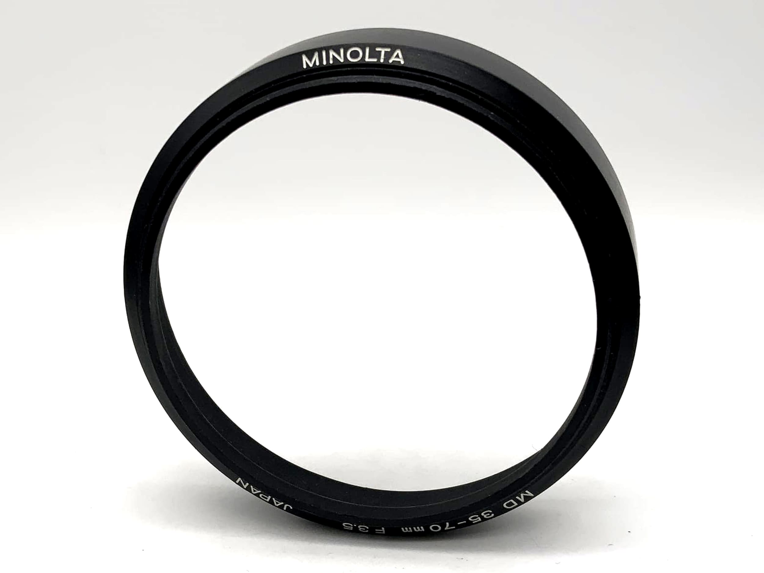 Minolta MD 35-70mm F3.5 lens hood for MD-Rokkor lens hood