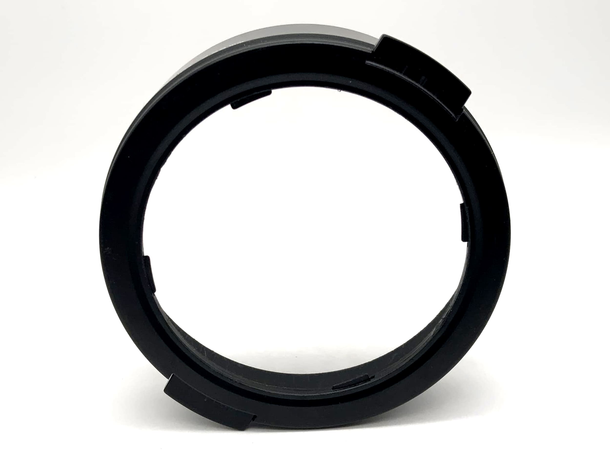 Lens hood for Minolta MD 35-135 / 3.5-4.5 lens
