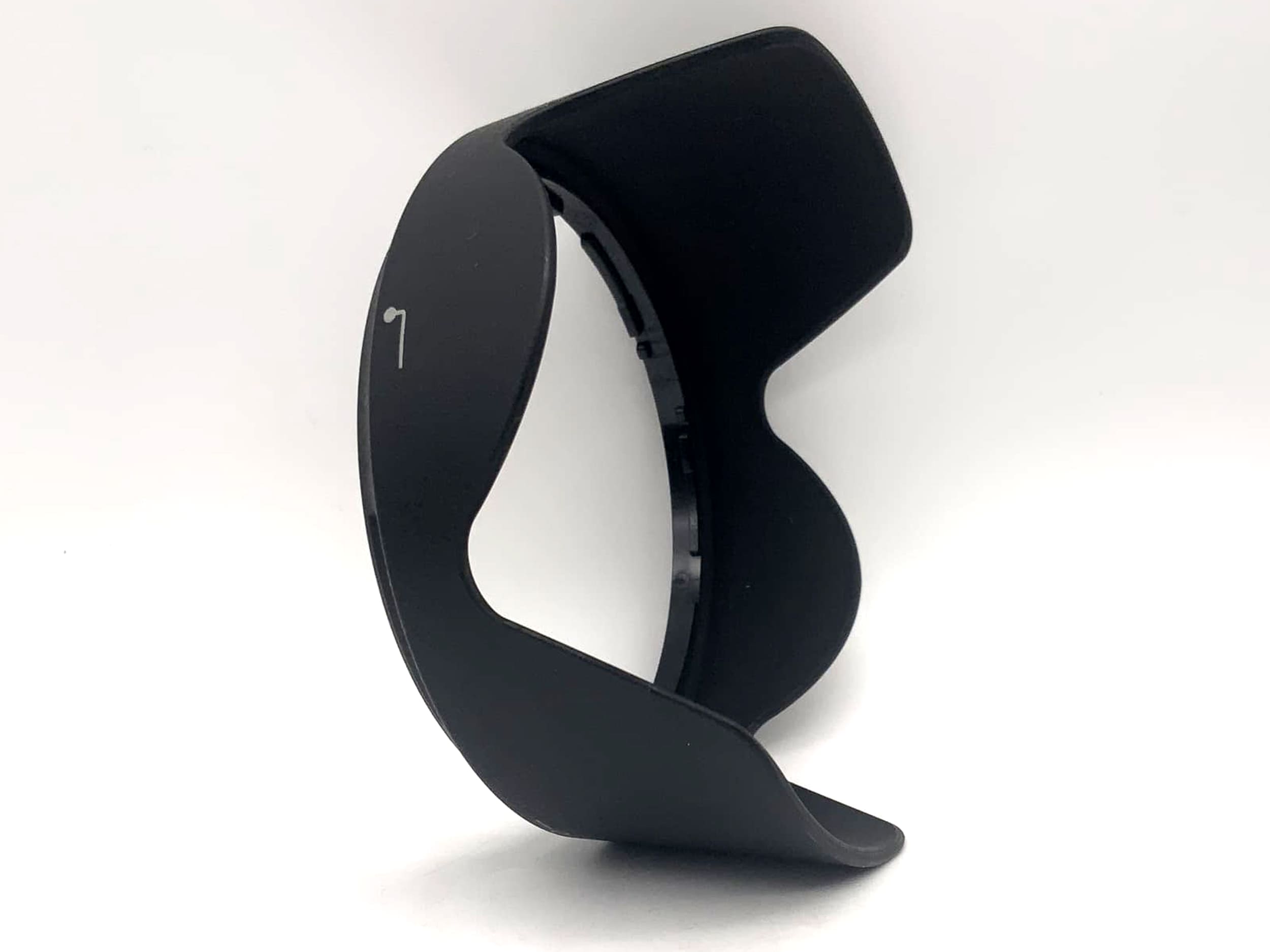 Lens hood Nikon HB-39 for AF-S DX Nikkor 16-85mm 1:3.5-5.6G