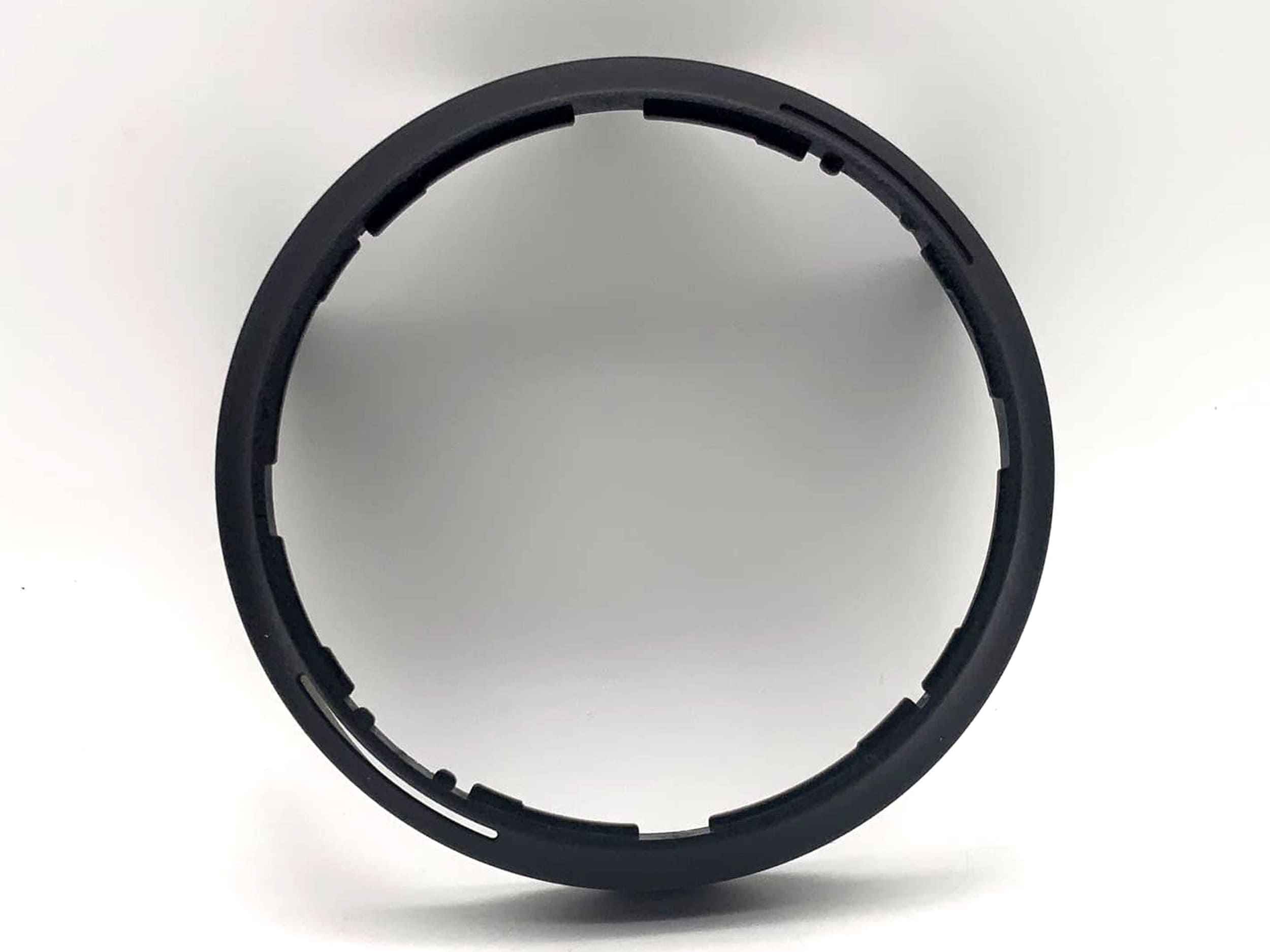 Lens hood Nikon HB-39 for AF-S DX Nikkor 16-85mm 1:3.5-5.6G