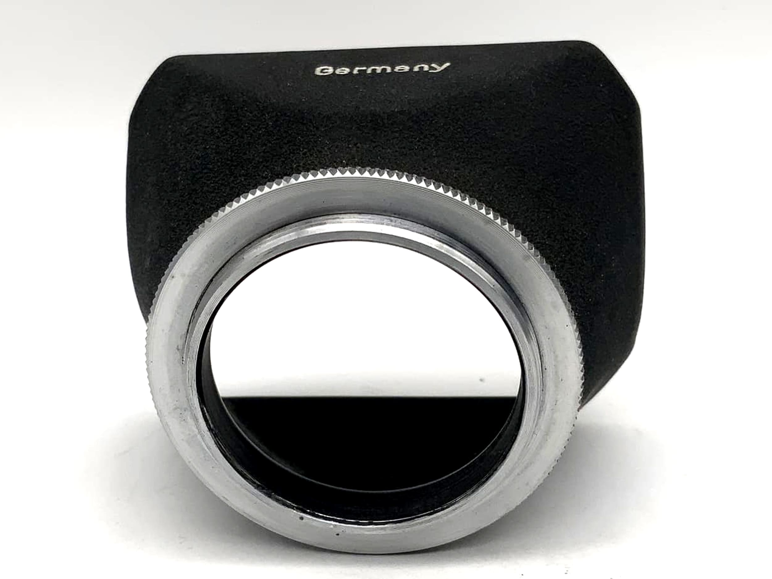 Ihagee / Pentacon 35.5mm M35 metal lens hood for Flektogon sunshade