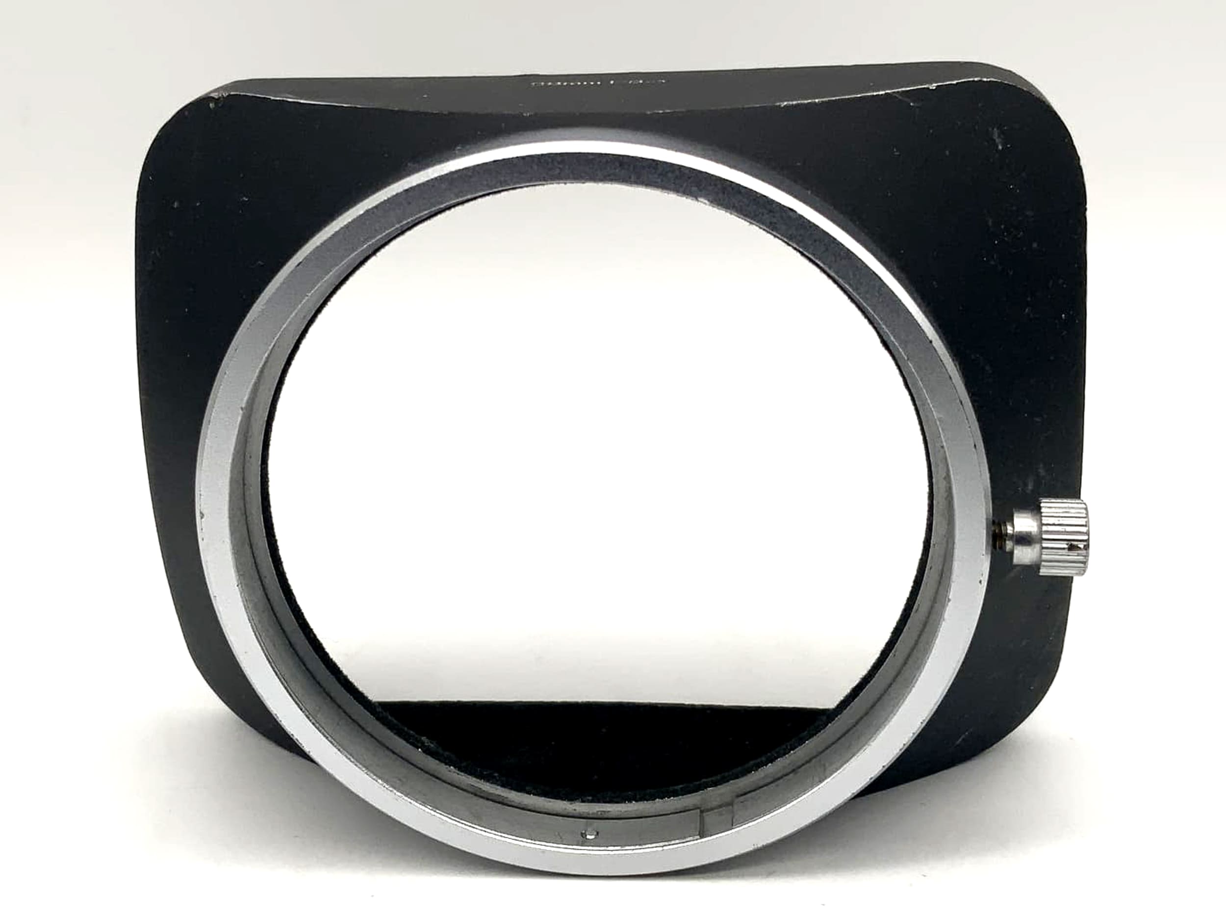 Konica 28mm F3.5 metal lens hood