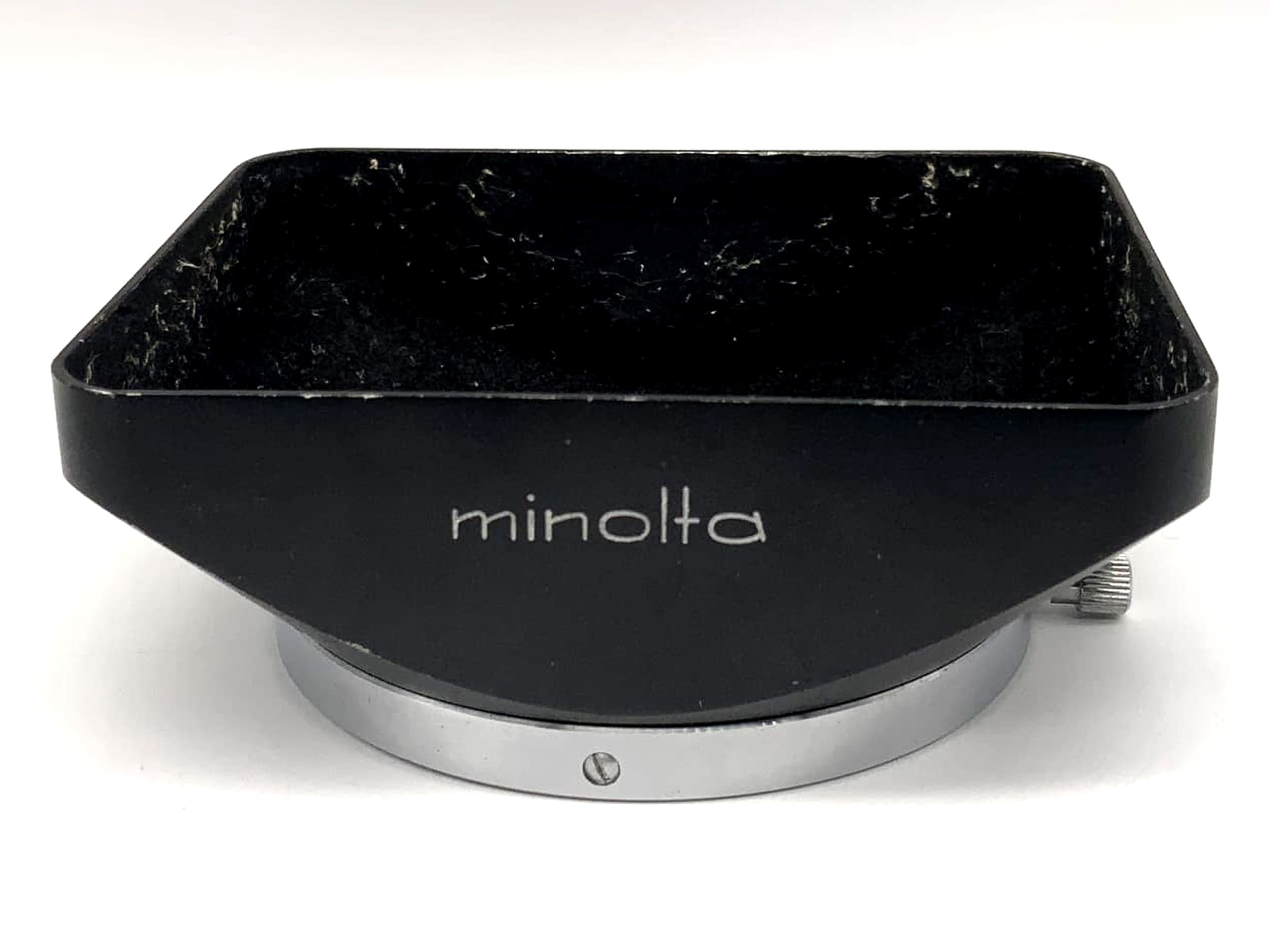 Minolta D57KC metal lens hood, 57mm