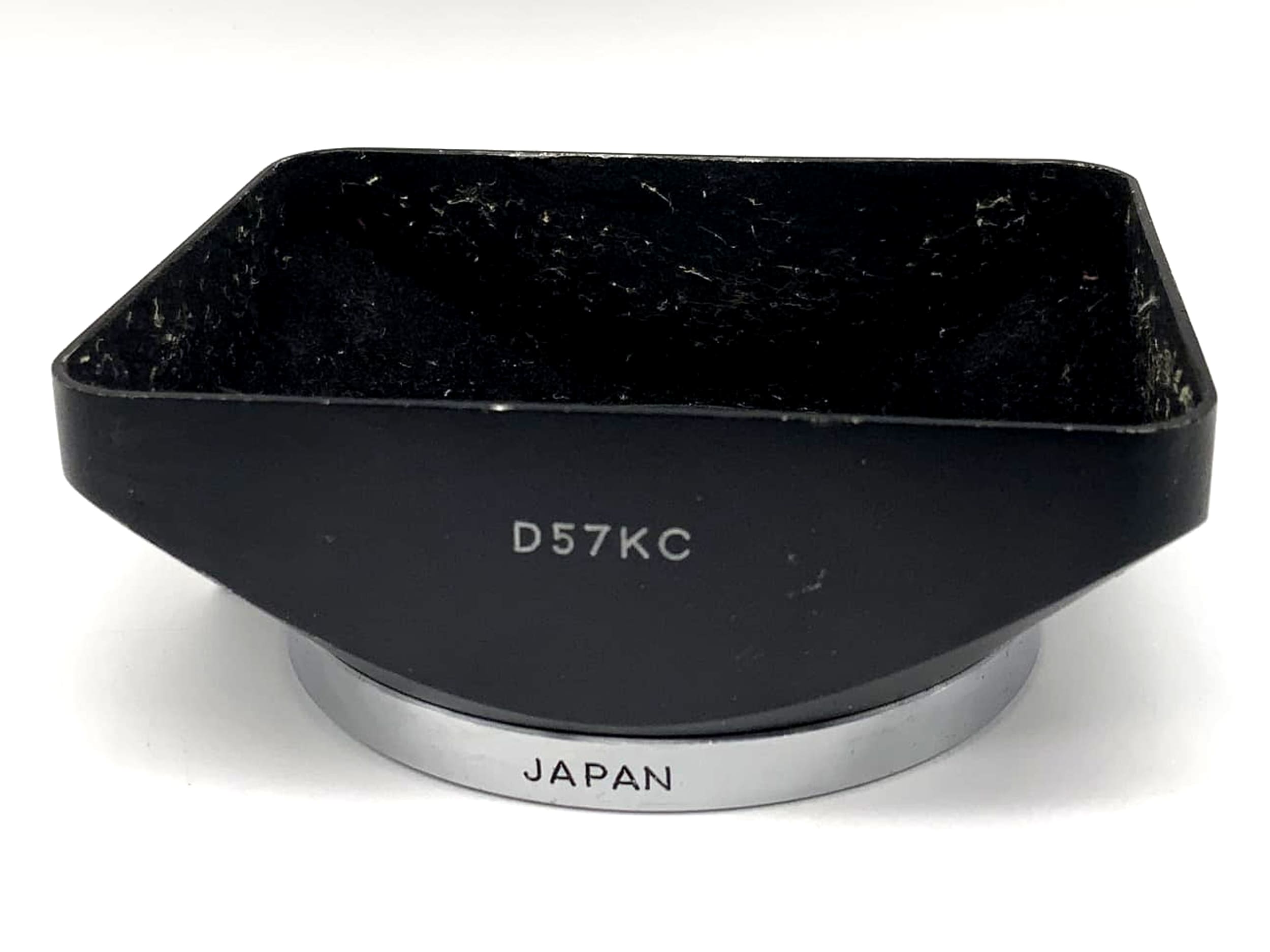 Minolta D57KC metal lens hood, 57mm