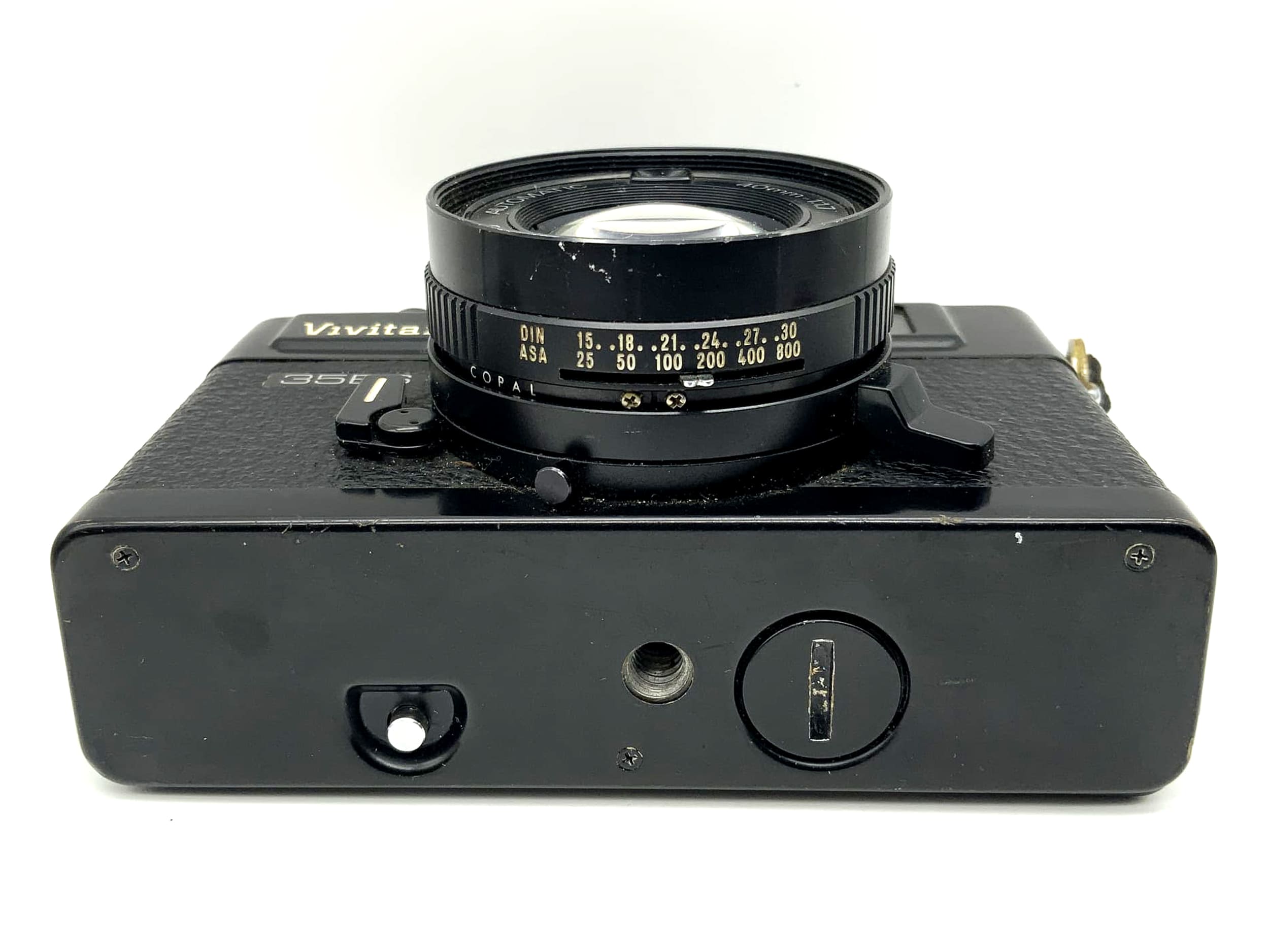Vivitar 35ES viewfinder camera with automatic 40mm 1:1.7 lens, analog camera, black