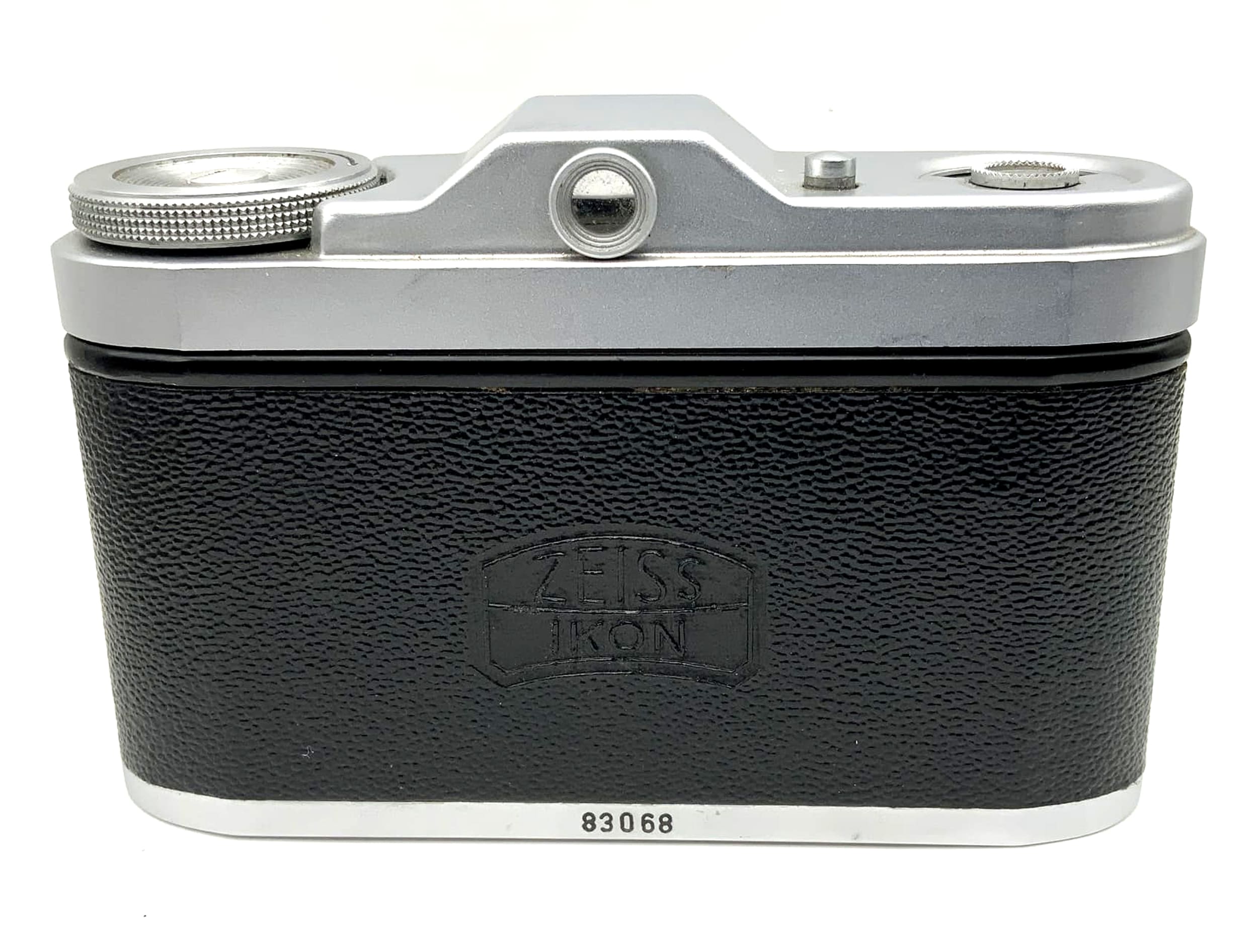 Zeiss Ikon Taxona rangefinder camera with Carl Zeiss Q1 Tessar 1:3.5/37.5 red T